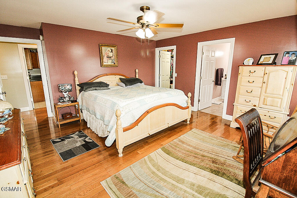 1949 Redbud Vw Road Sevierville TN 37876