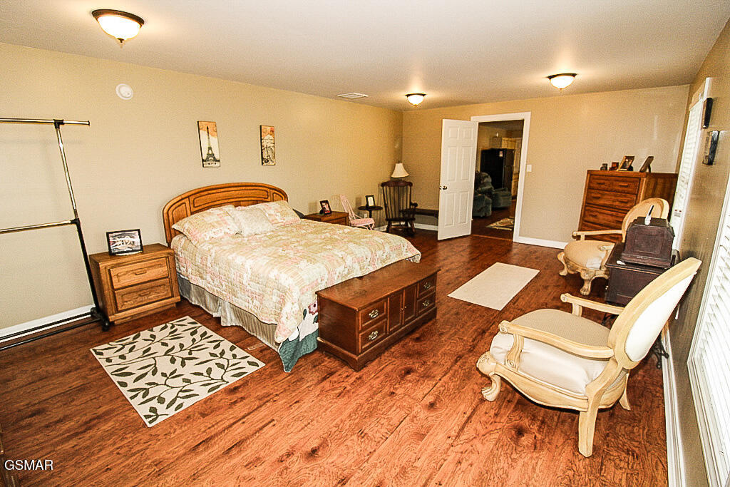 1949 Redbud Vw Road Sevierville TN 37876