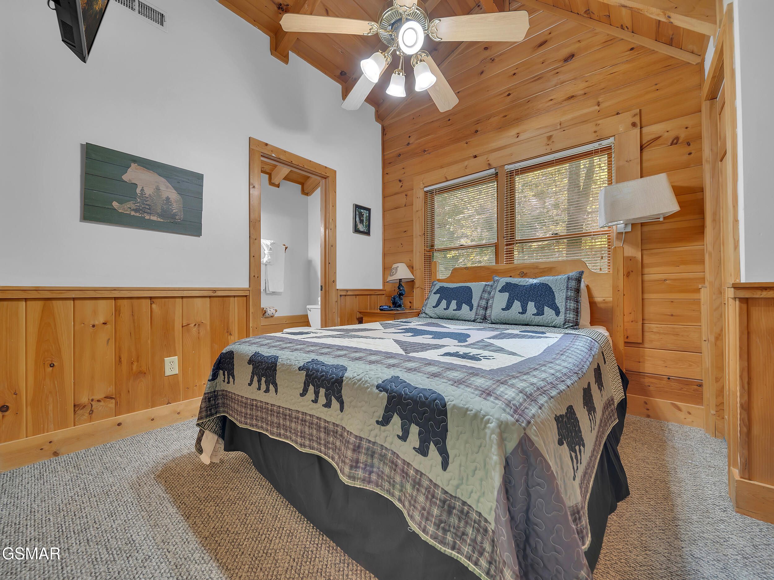 709 Gray Hawk Way Pigeon Forge TN 37863