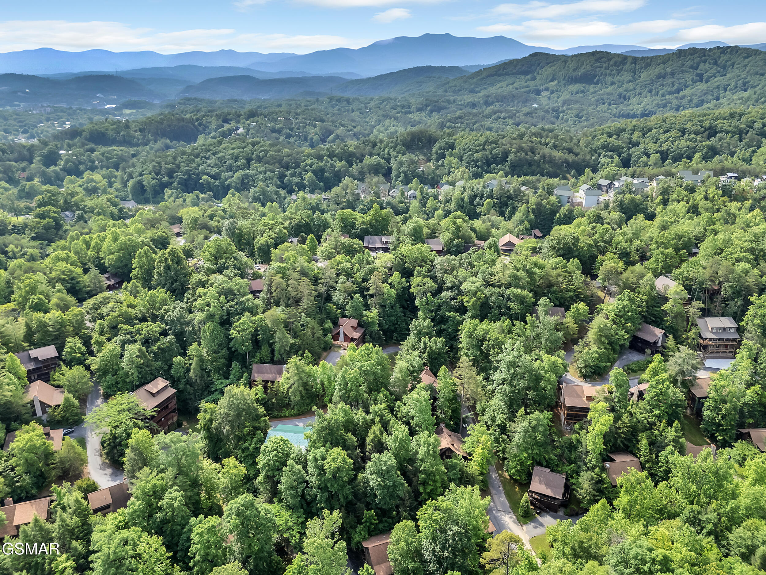 709 Gray Hawk Way Pigeon Forge TN 37863