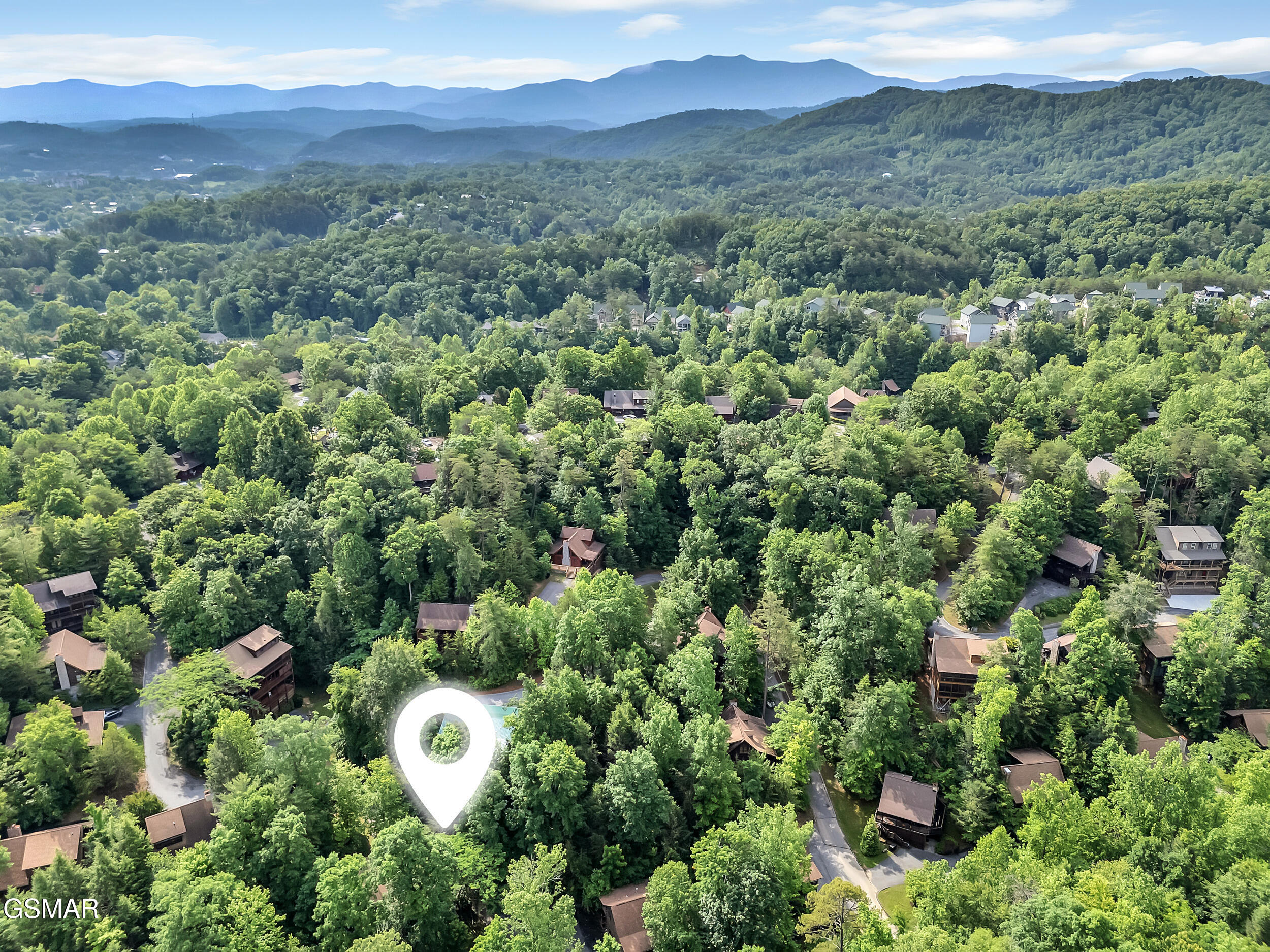 709 Gray Hawk Way Pigeon Forge TN 37863