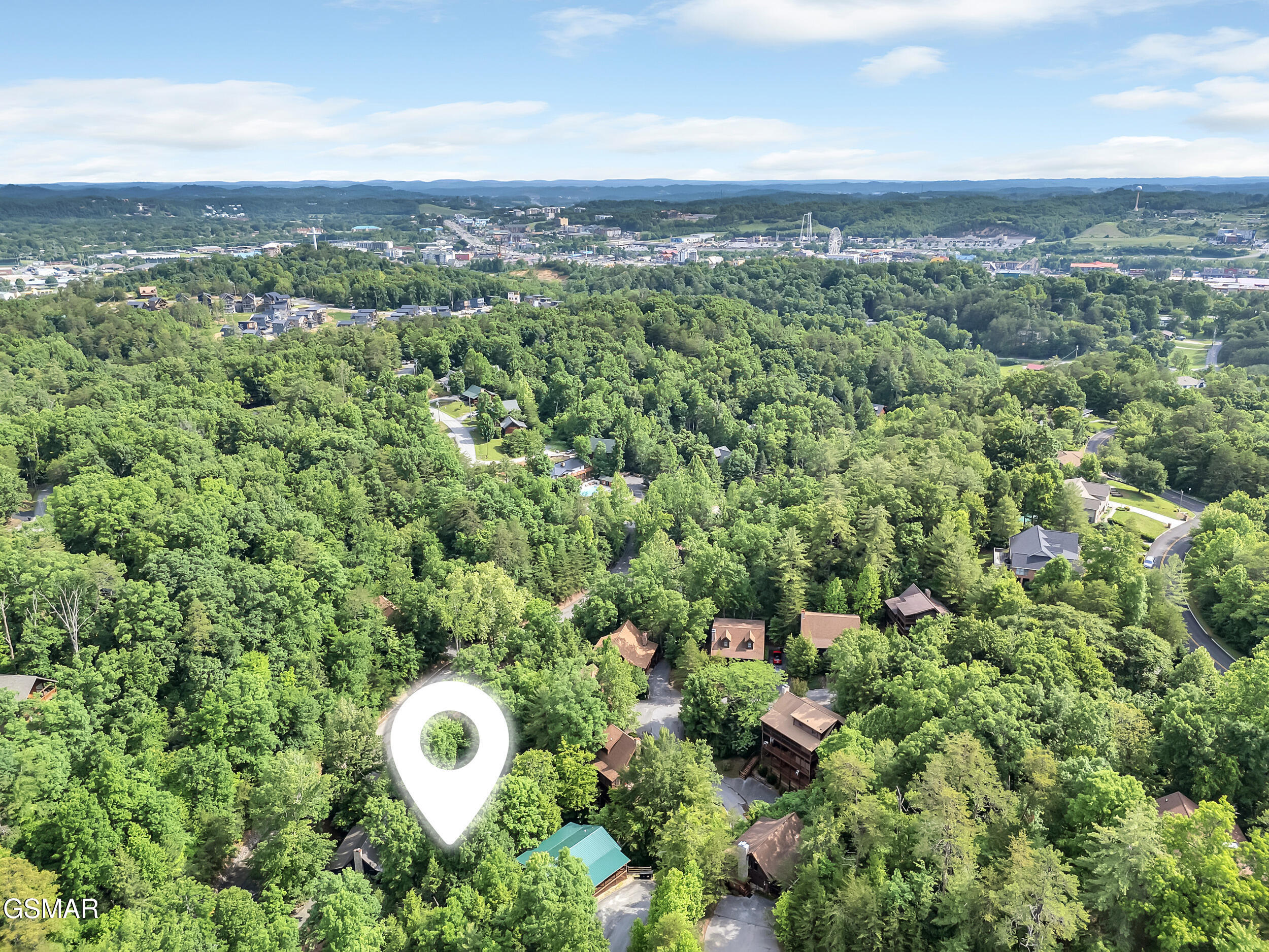 709 Gray Hawk Way Pigeon Forge TN 37863