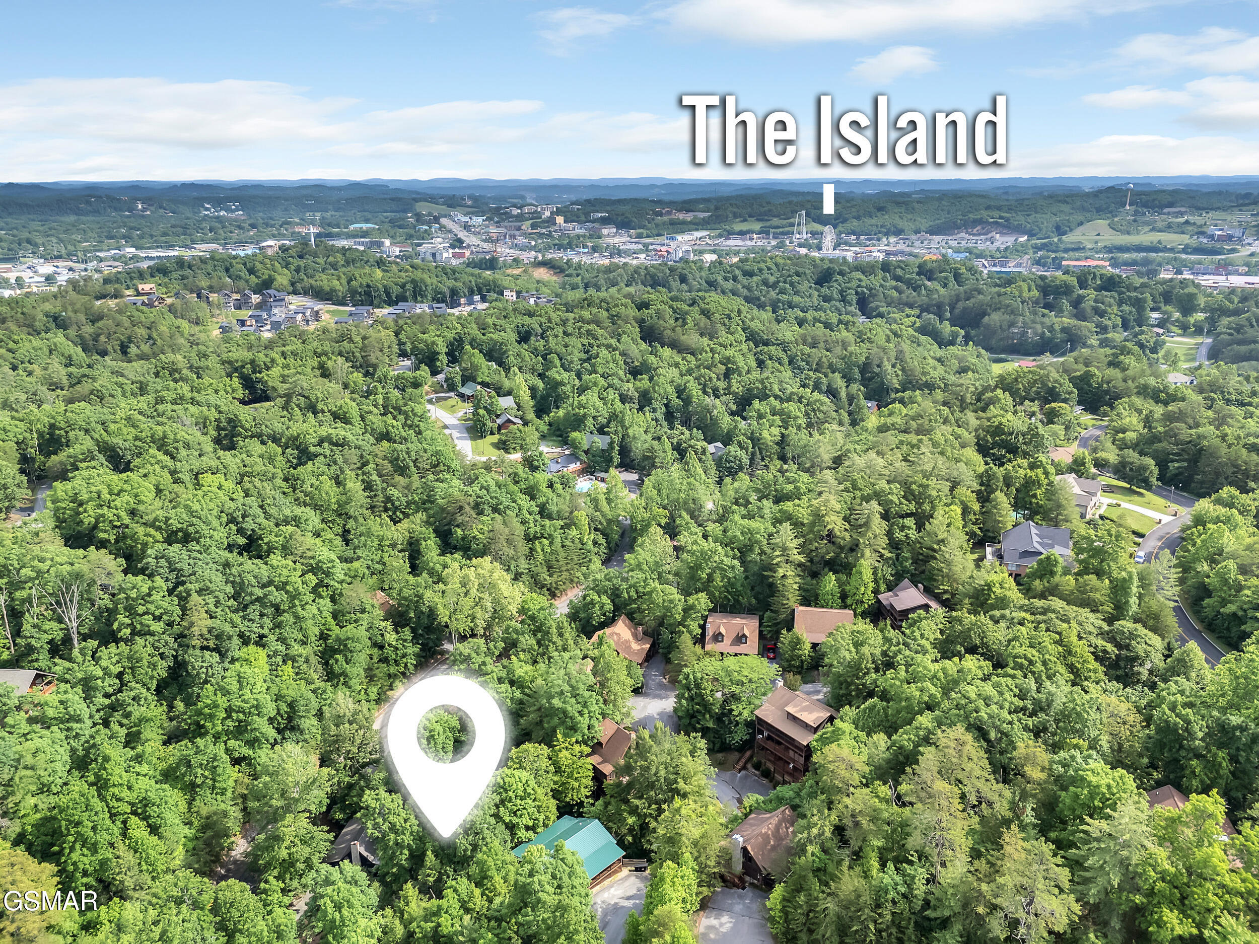 709 Gray Hawk Way Pigeon Forge TN 37863