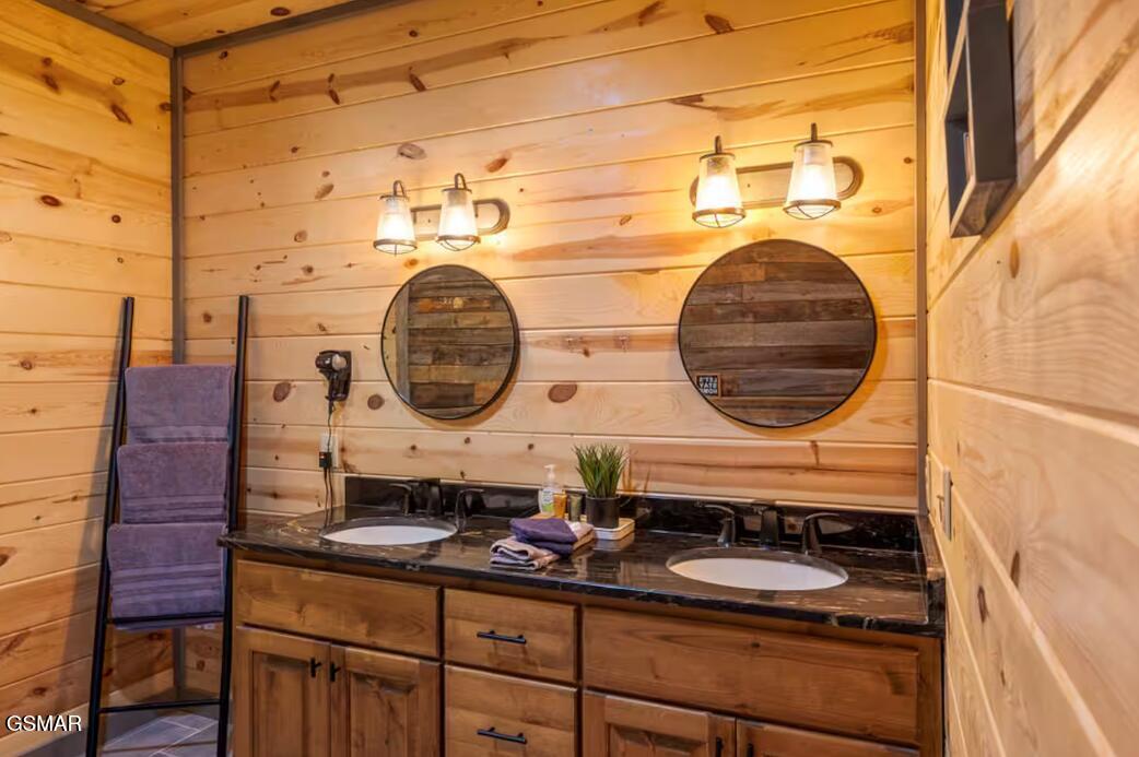 2612 Cloud View Drive Sevierville TN 37862