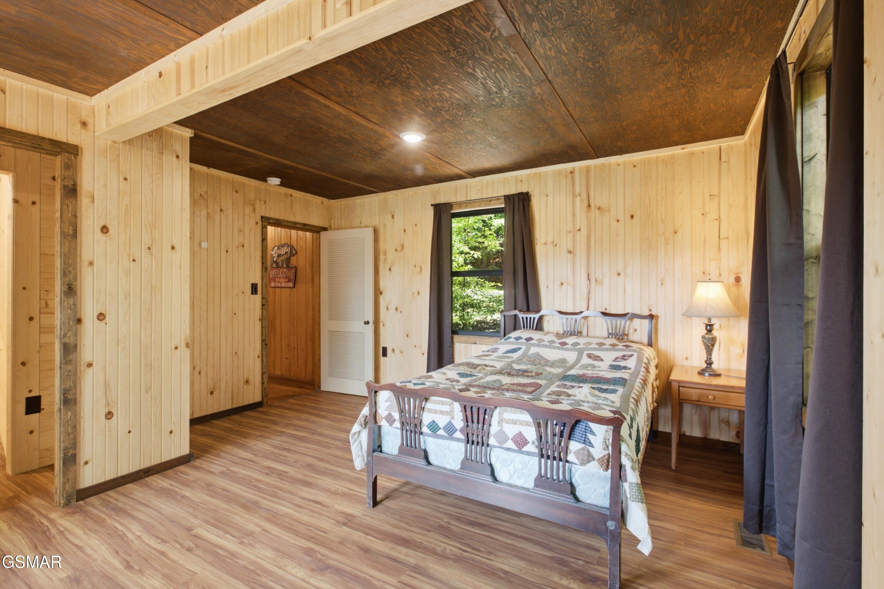 2749 E End Road Sevierville TN 37876