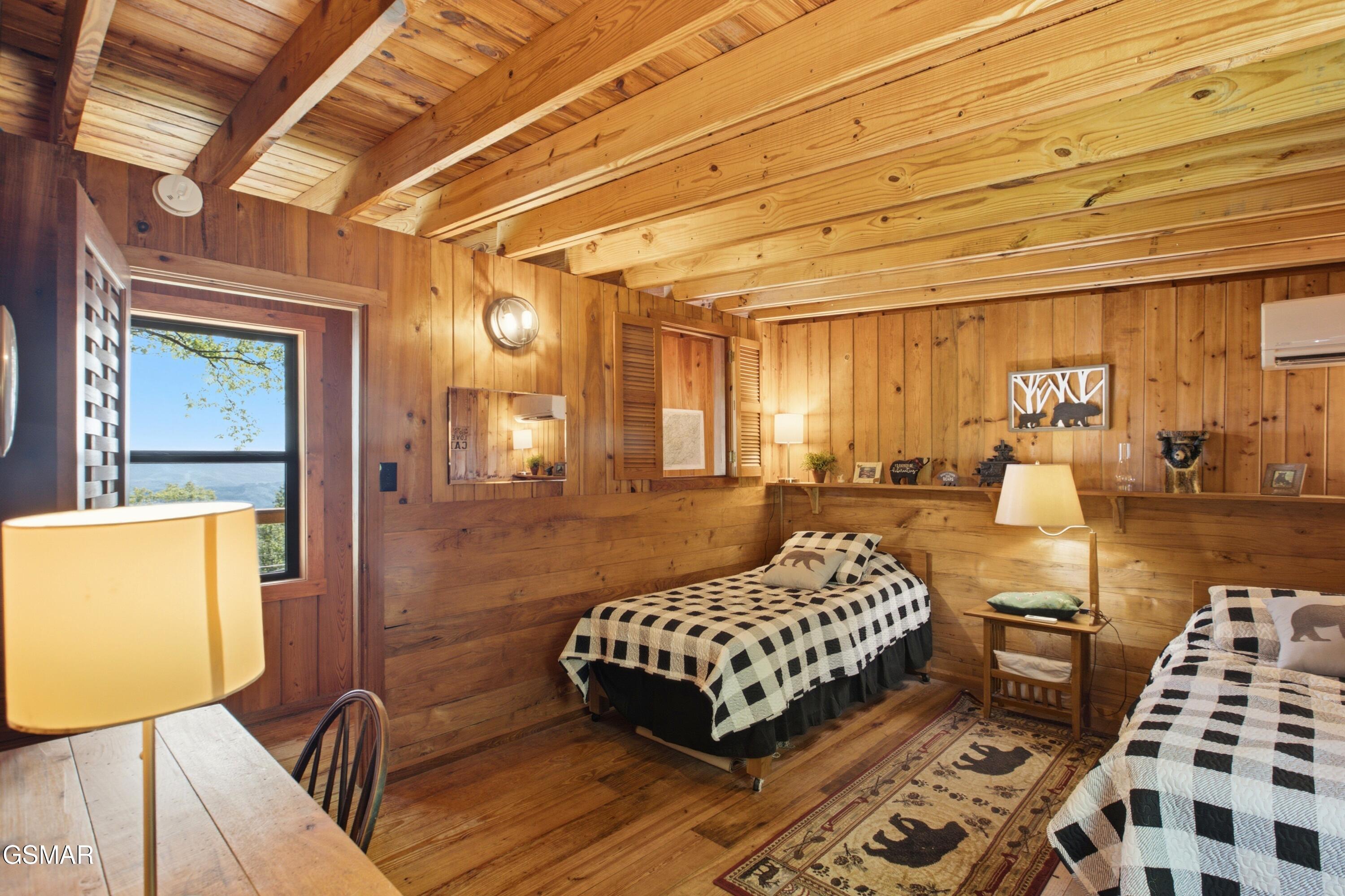 2749 E End Road Sevierville TN 37876