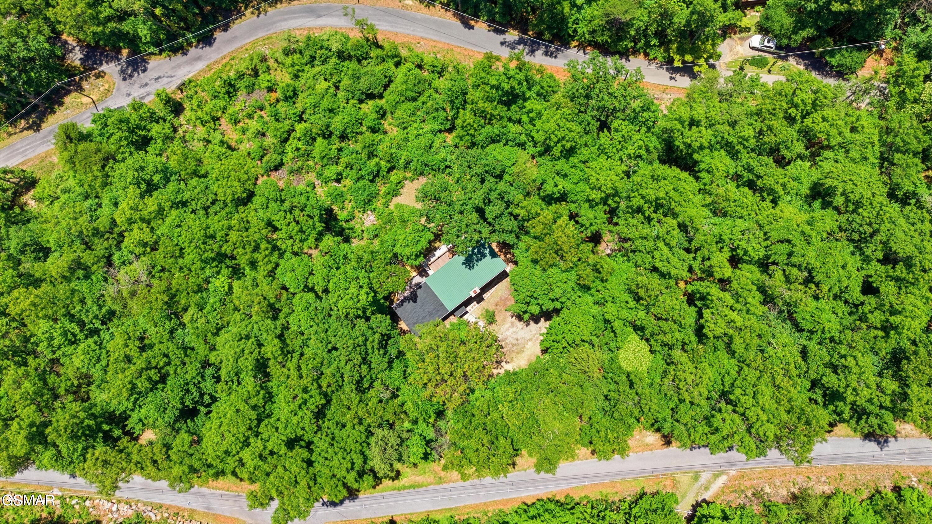 2749 E End Road Sevierville TN 37876
