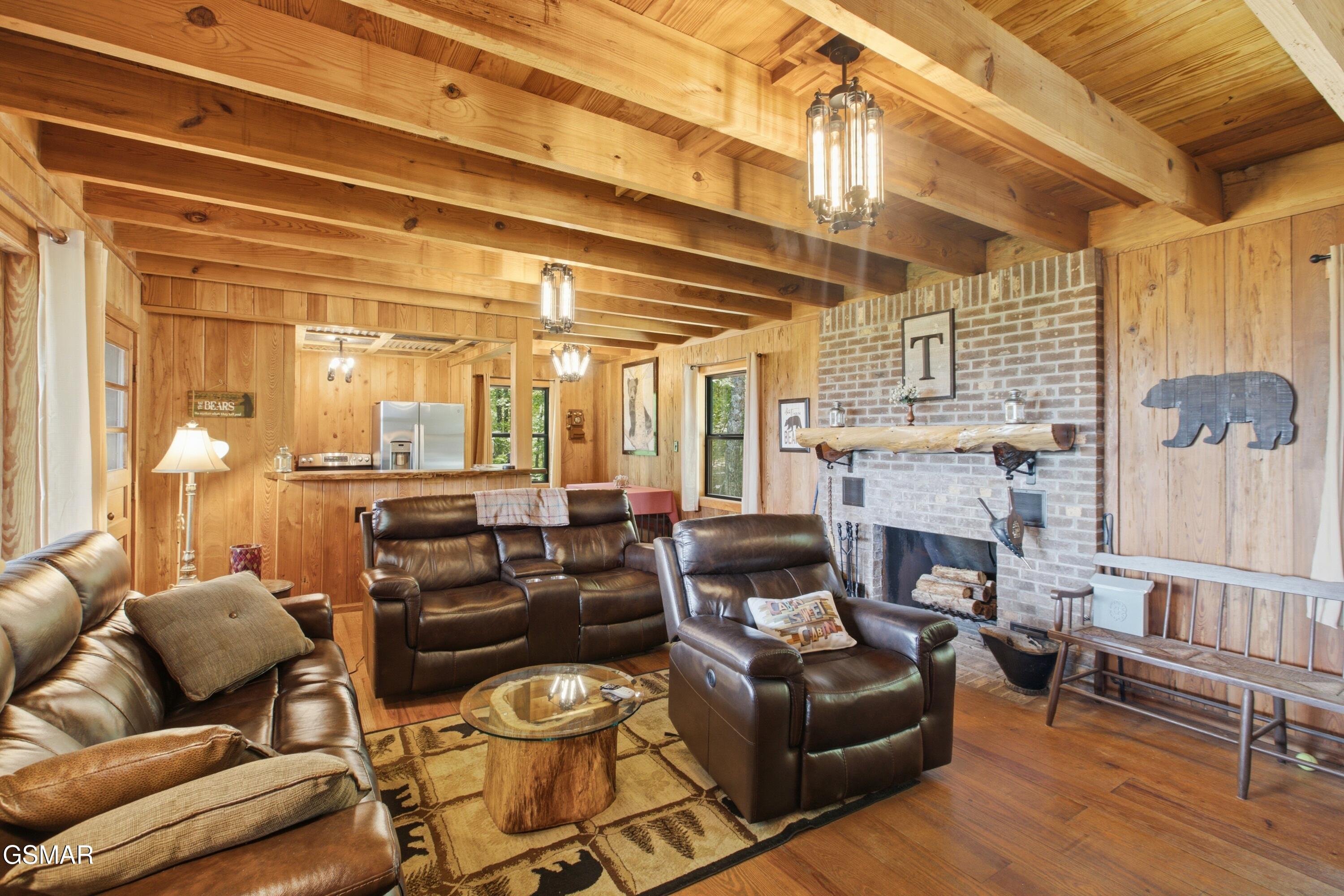 2749 E End Road Sevierville TN 37876