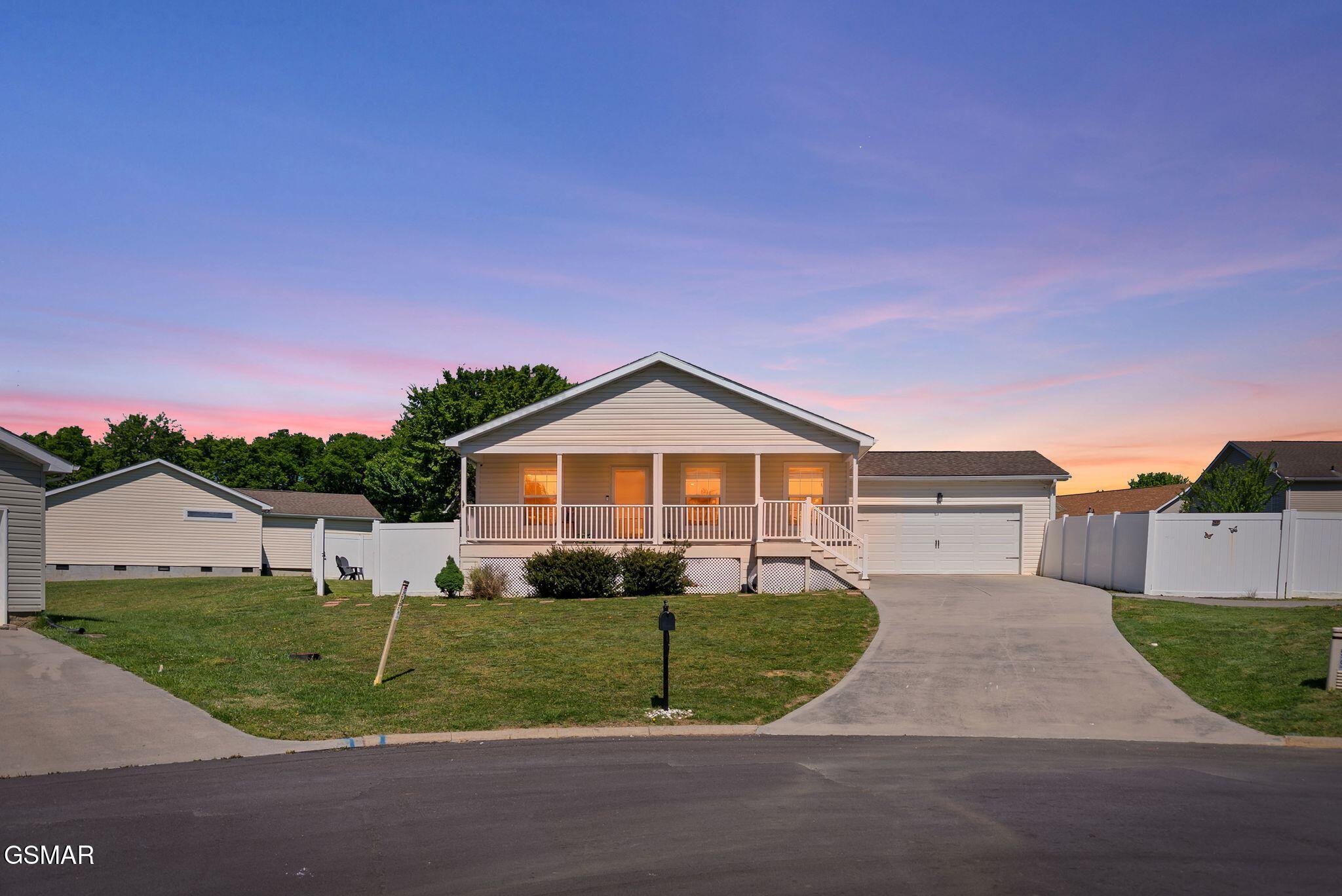 1514 Julia Allison Drive Sevierville TN 37876