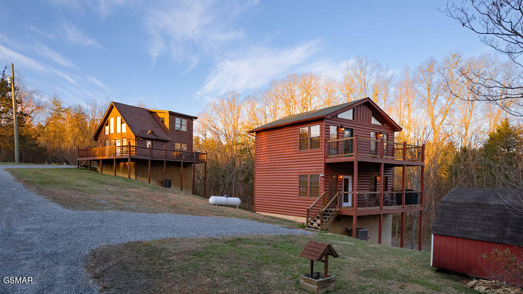 1220 Sugar Loaf Road Sevierville TN 37876