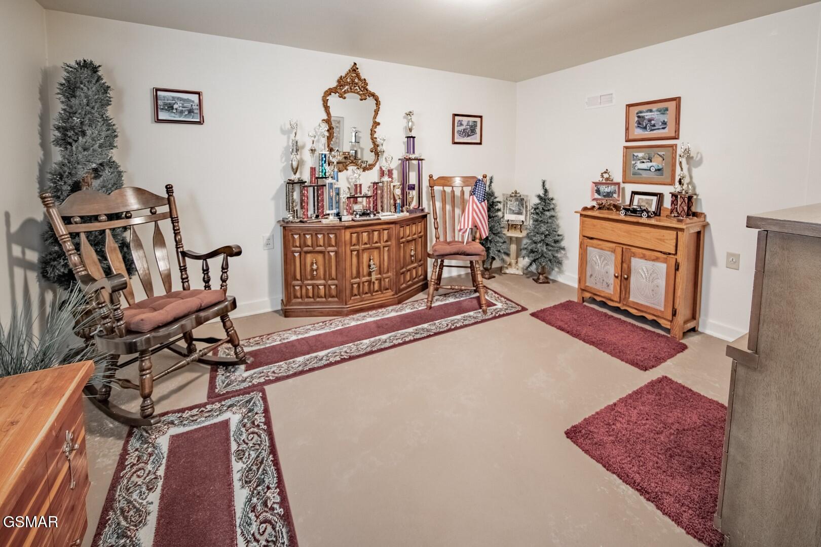 631 6th Street Newport TN 37821