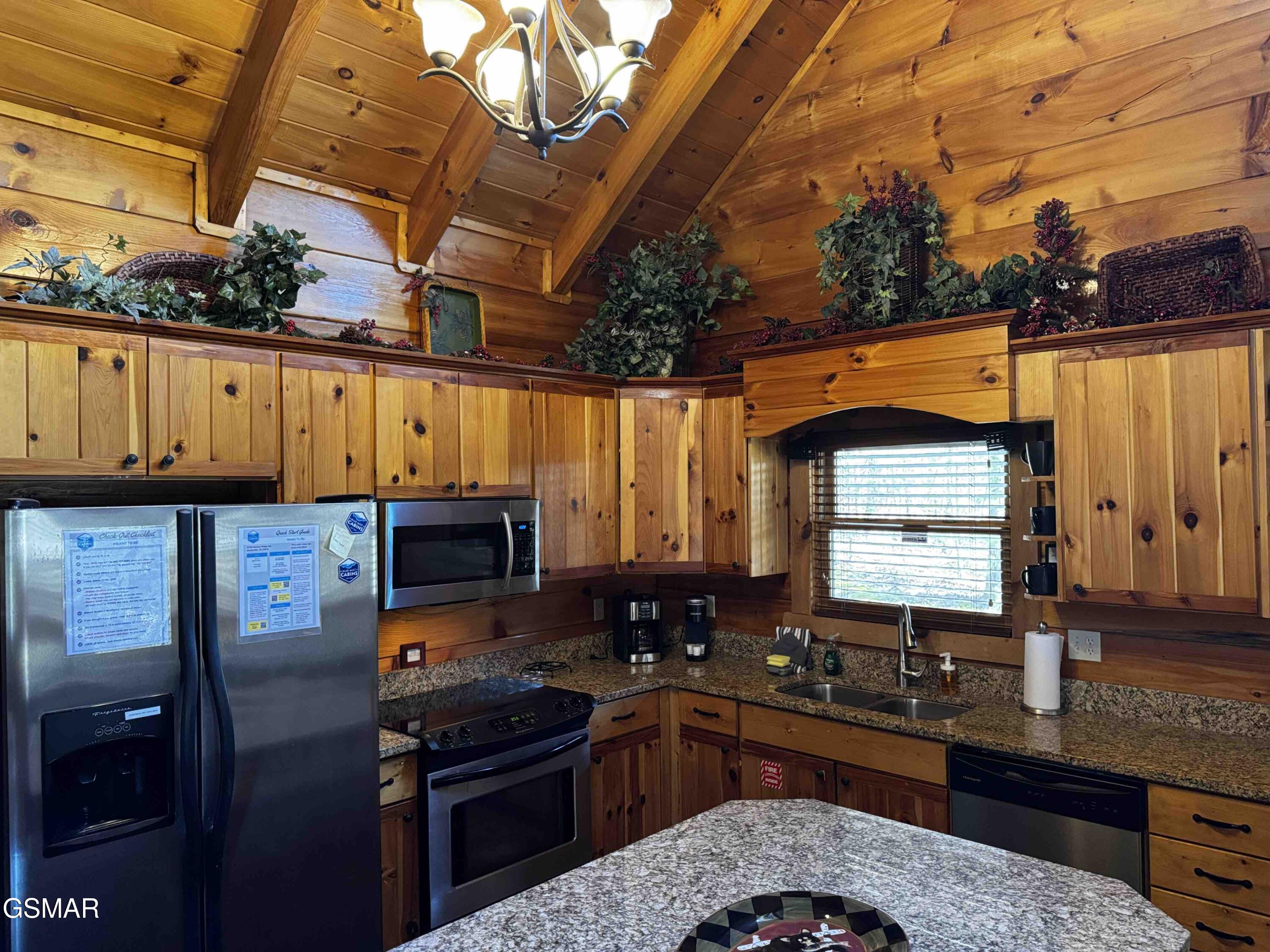 2738 Murray Ridge Road Sevierville TN 37876