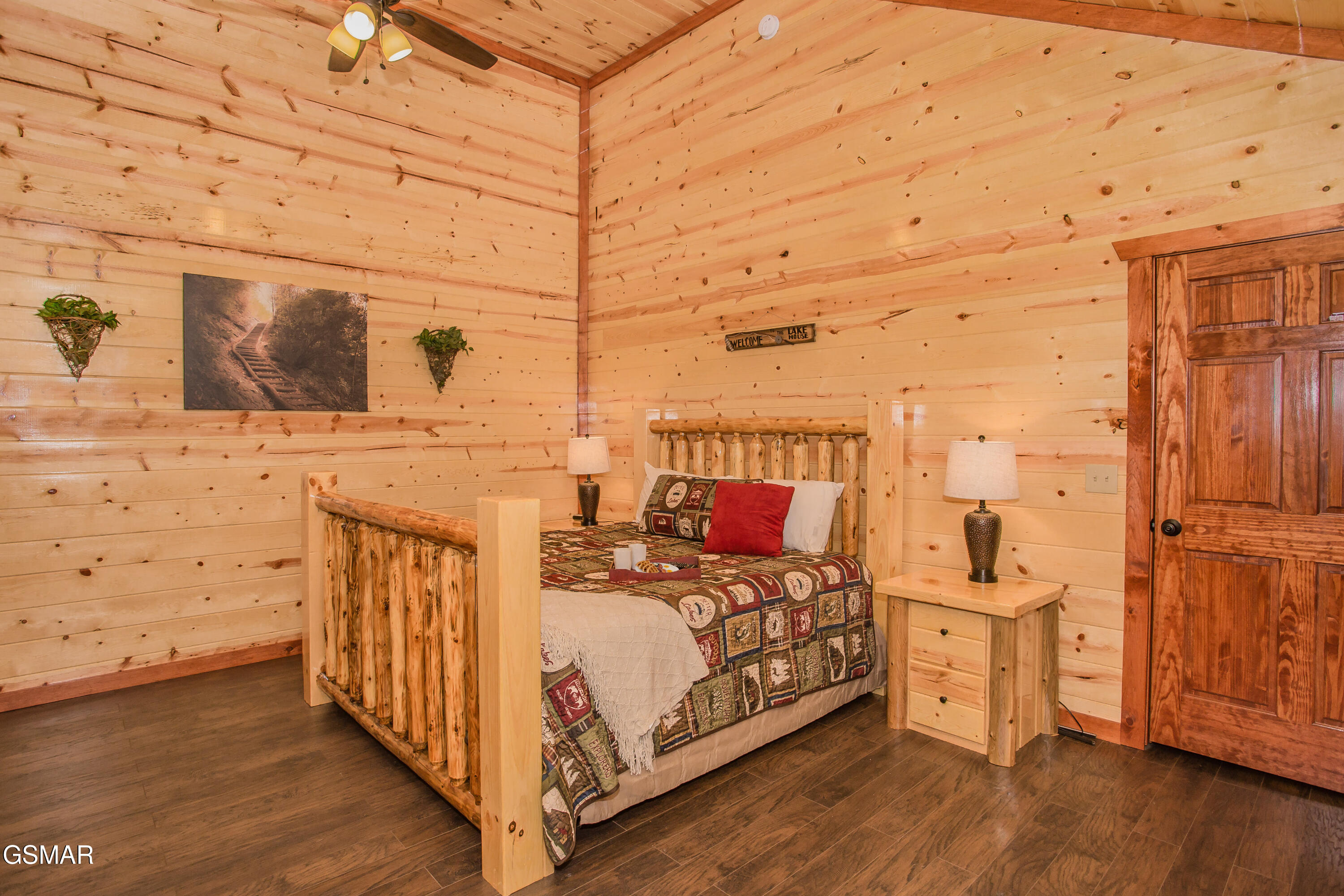 3270 Lonesome Pine Way Sevierville TN 37862
