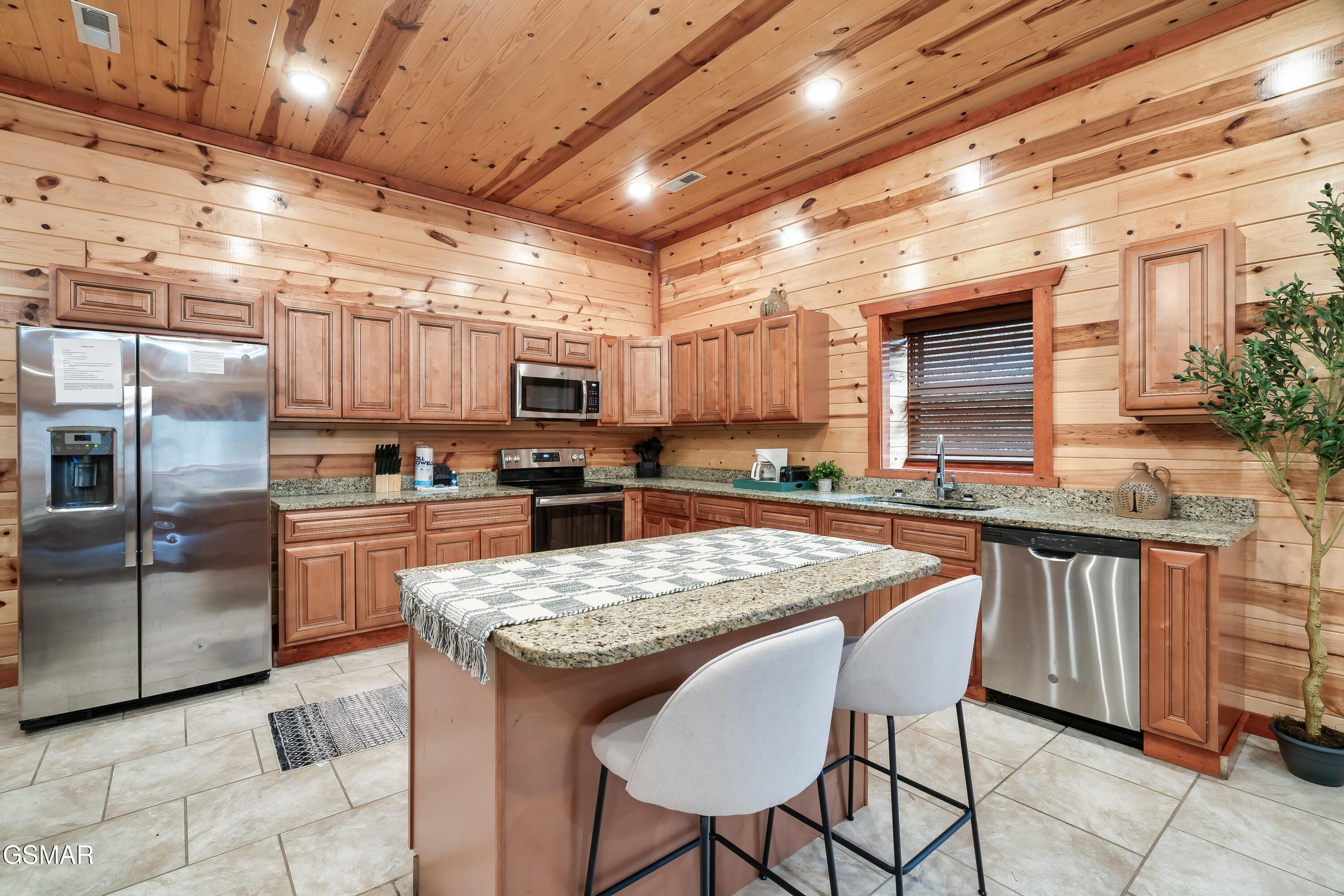 822 Rush Branch Road Pigeon Forge TN 37863