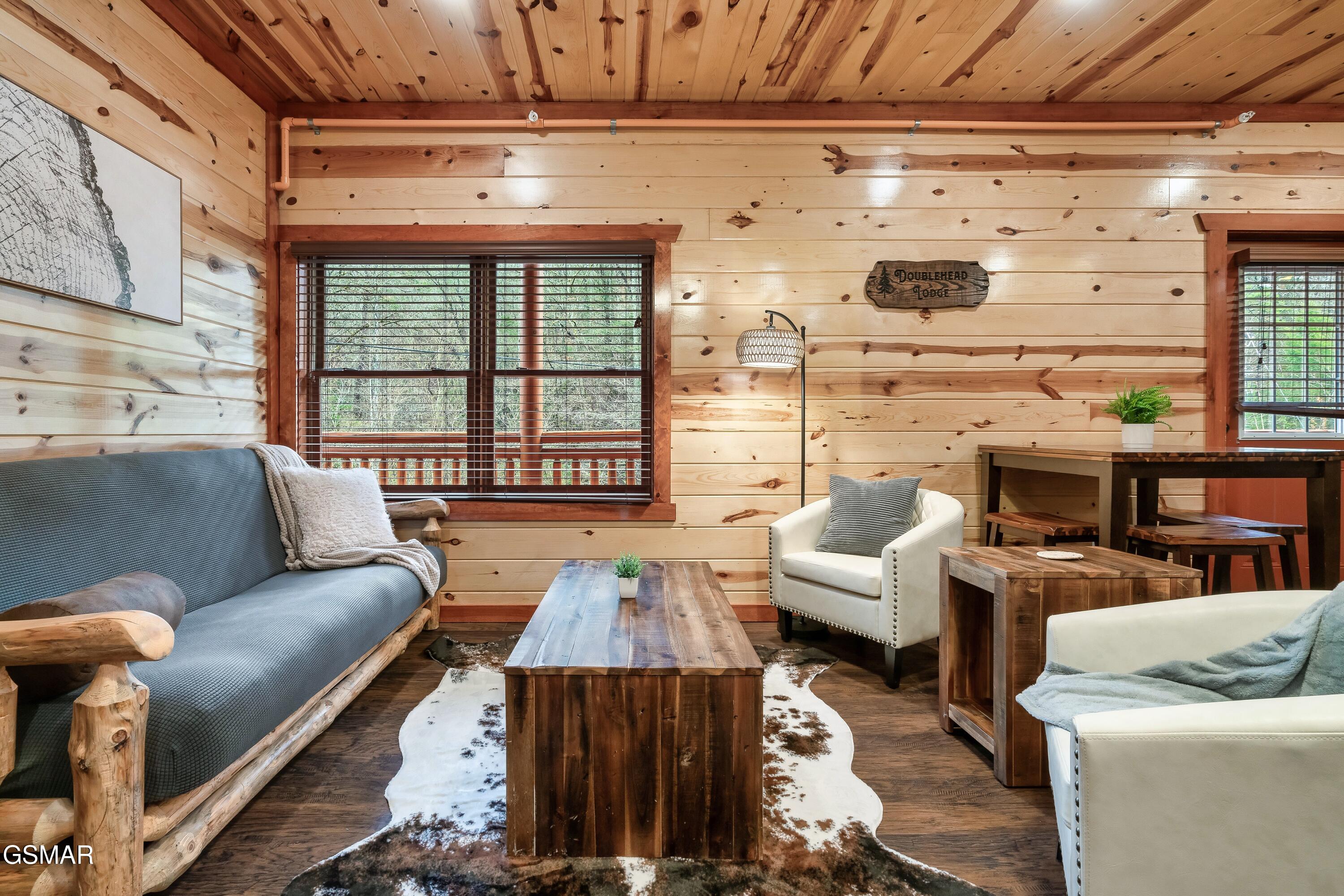 822 Rush Branch Road Pigeon Forge TN 37863