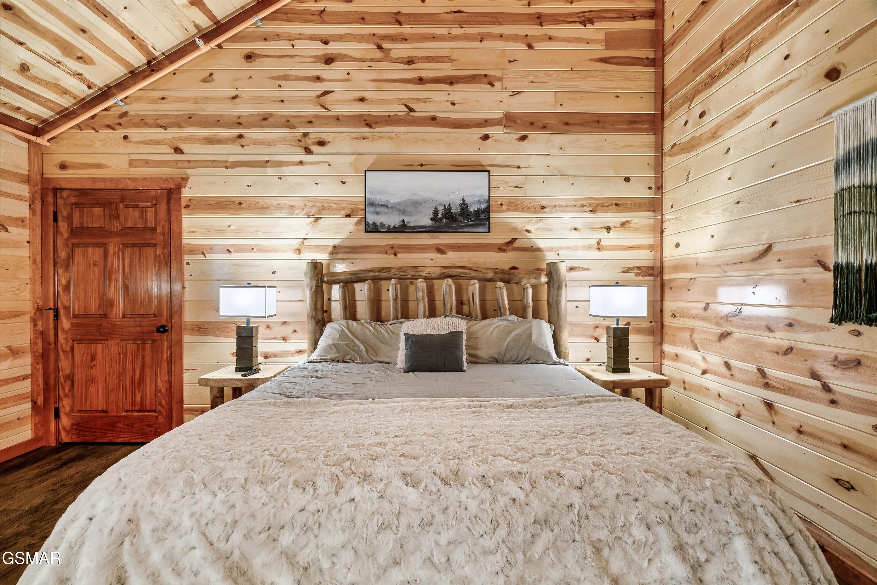 822 Rush Branch Road Pigeon Forge TN 37863