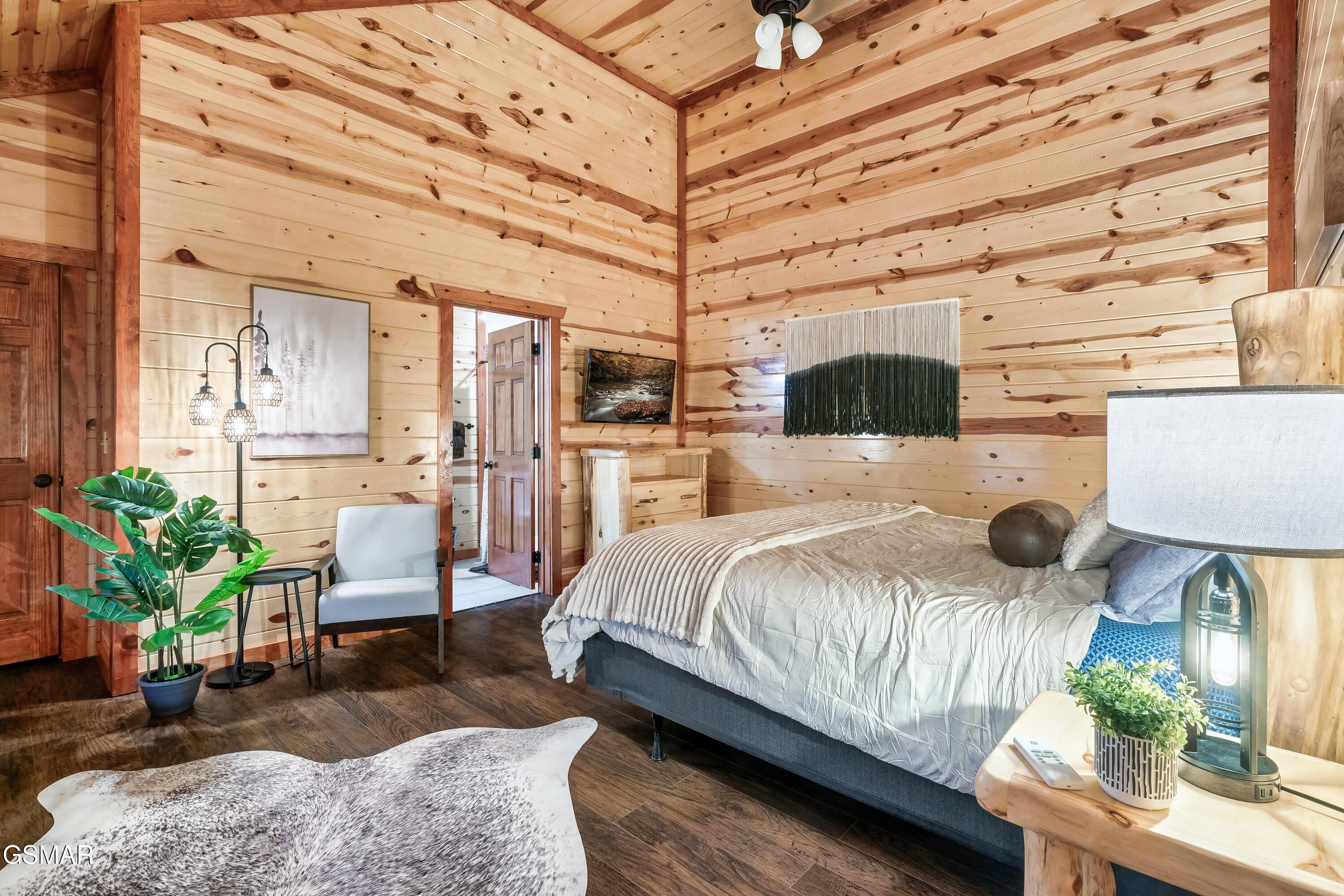 822 Rush Branch Road Pigeon Forge TN 37863