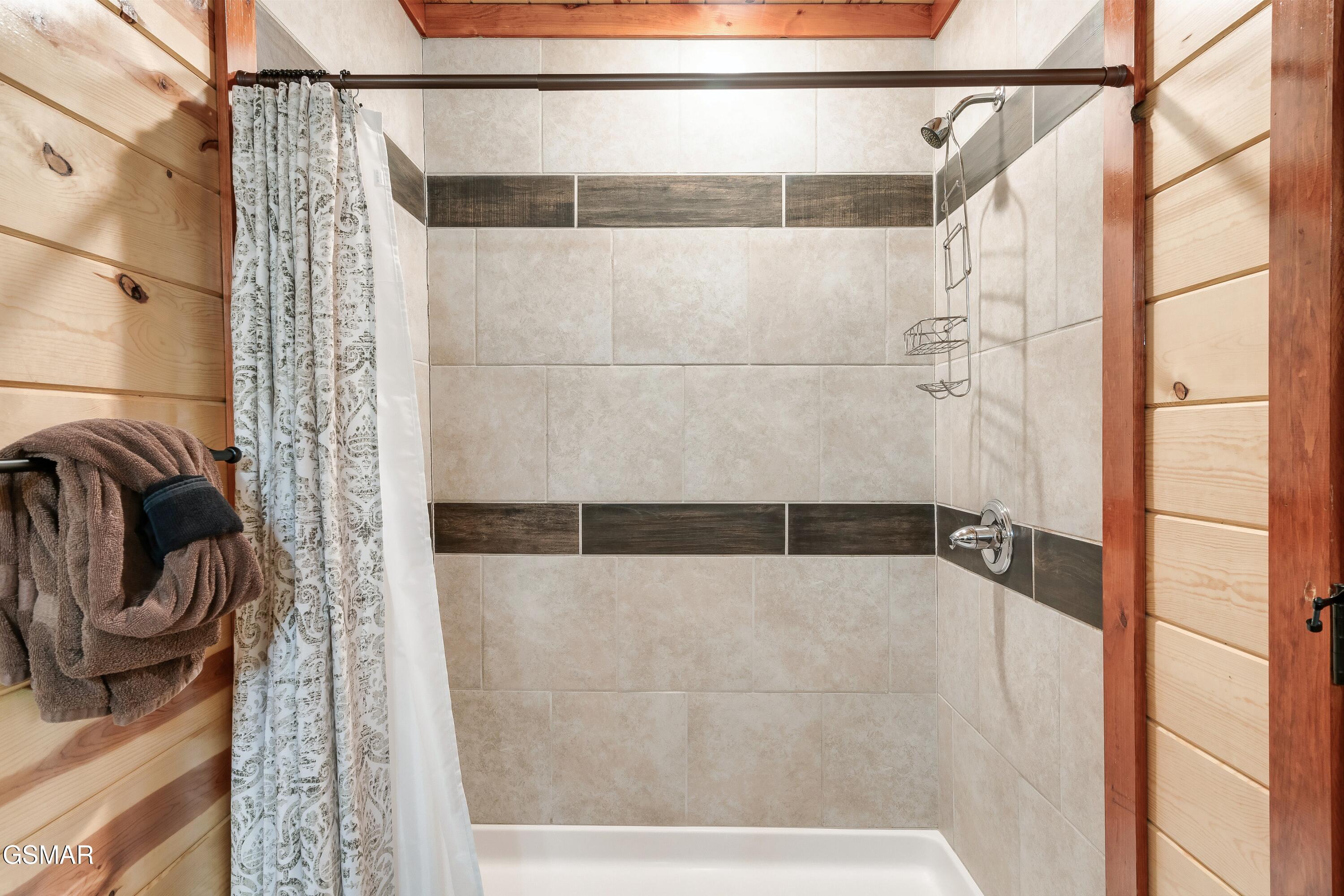 822 Rush Branch Road Pigeon Forge TN 37863