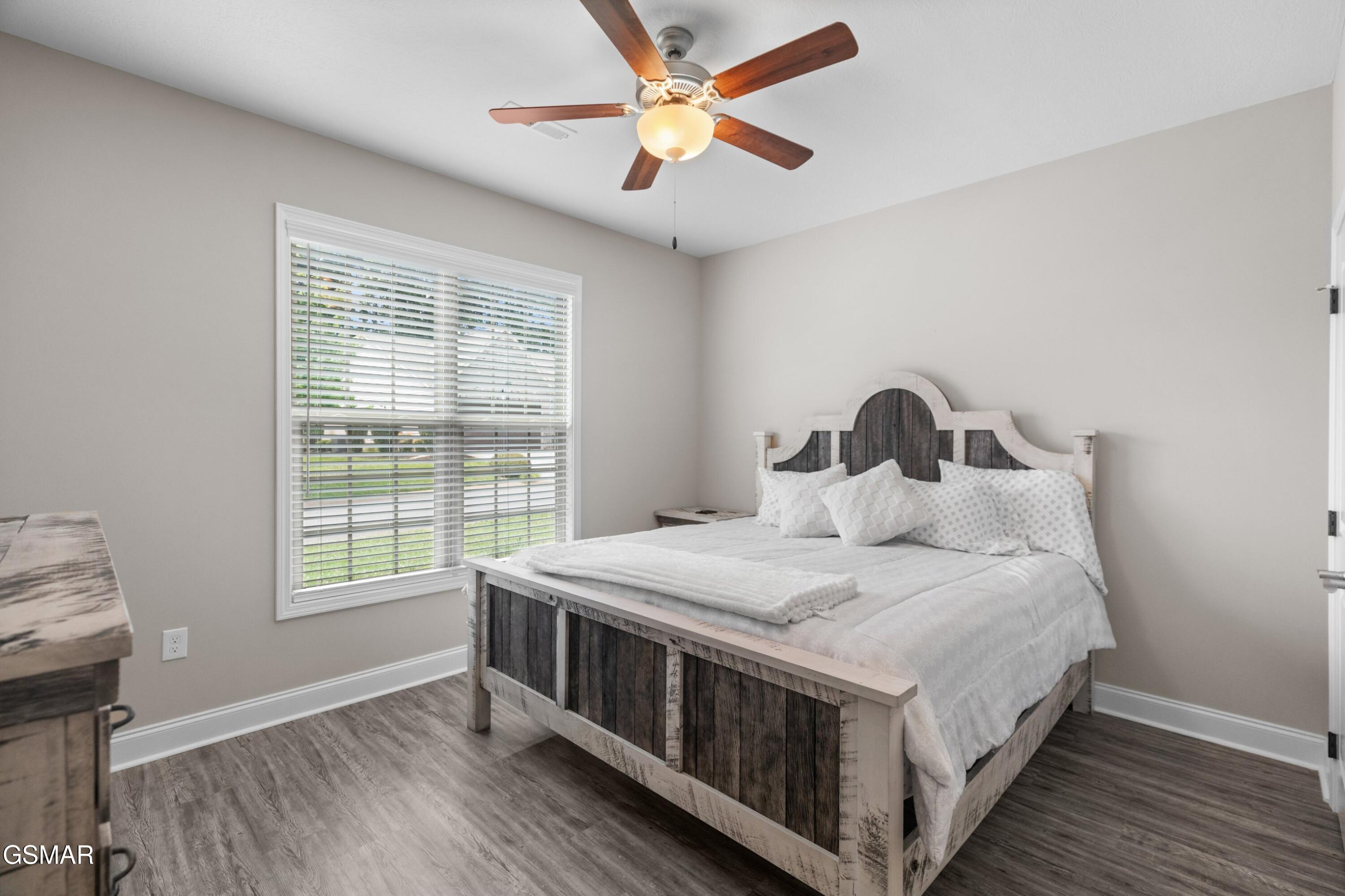 2221 Boulder Crest Lane Sevierville TN 37876