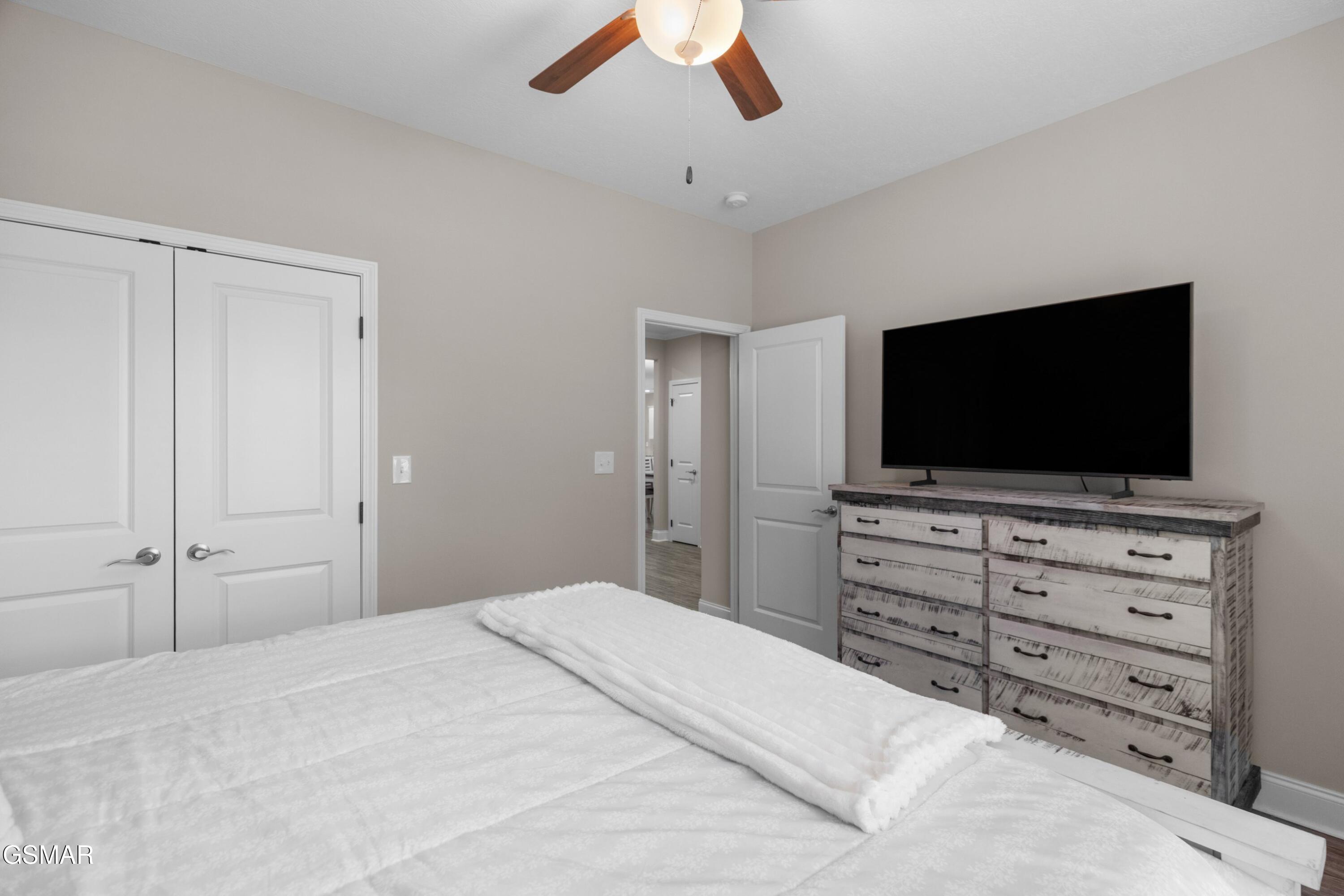 2221 Boulder Crest Lane Sevierville TN 37876