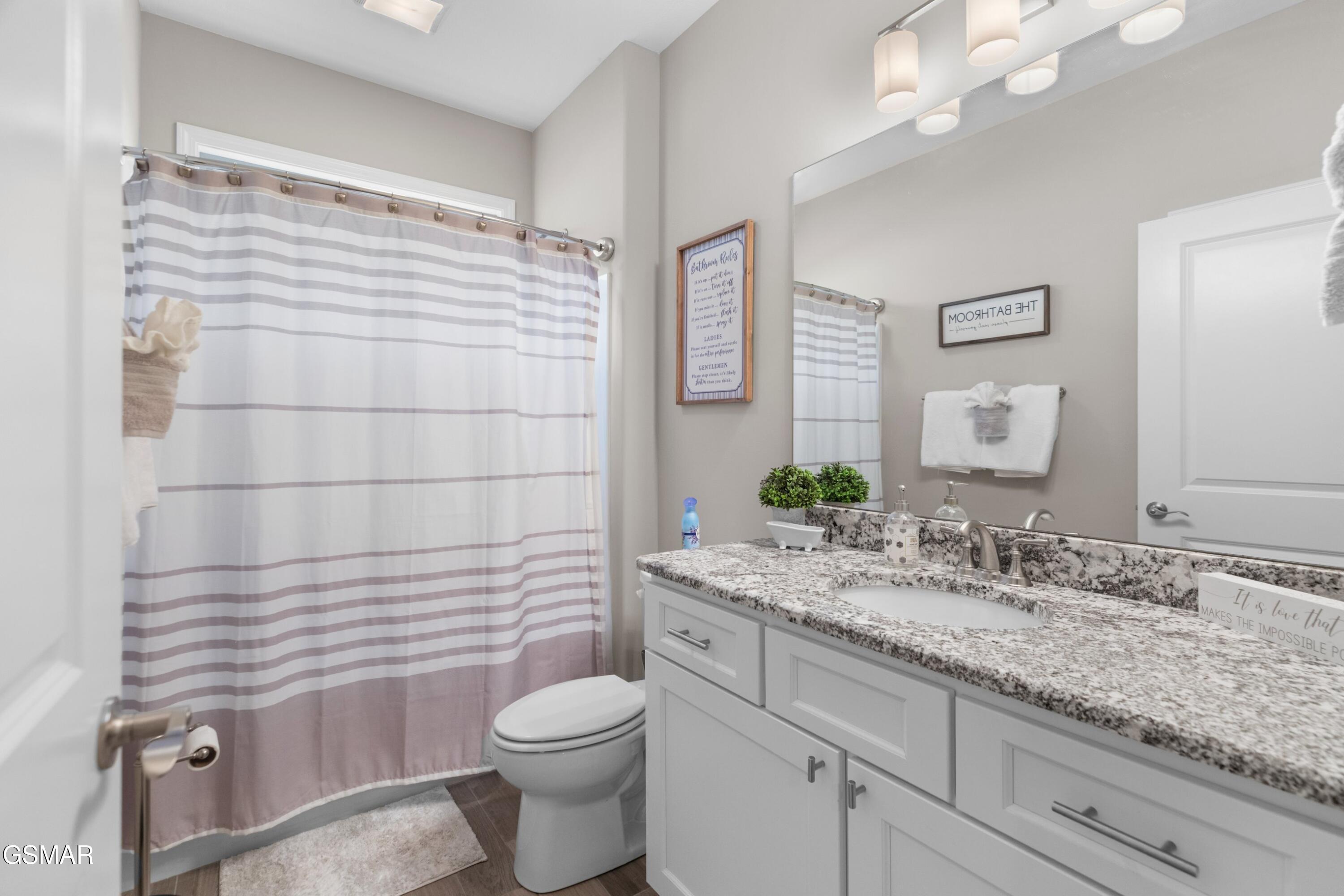 2221 Boulder Crest Lane Sevierville TN 37876