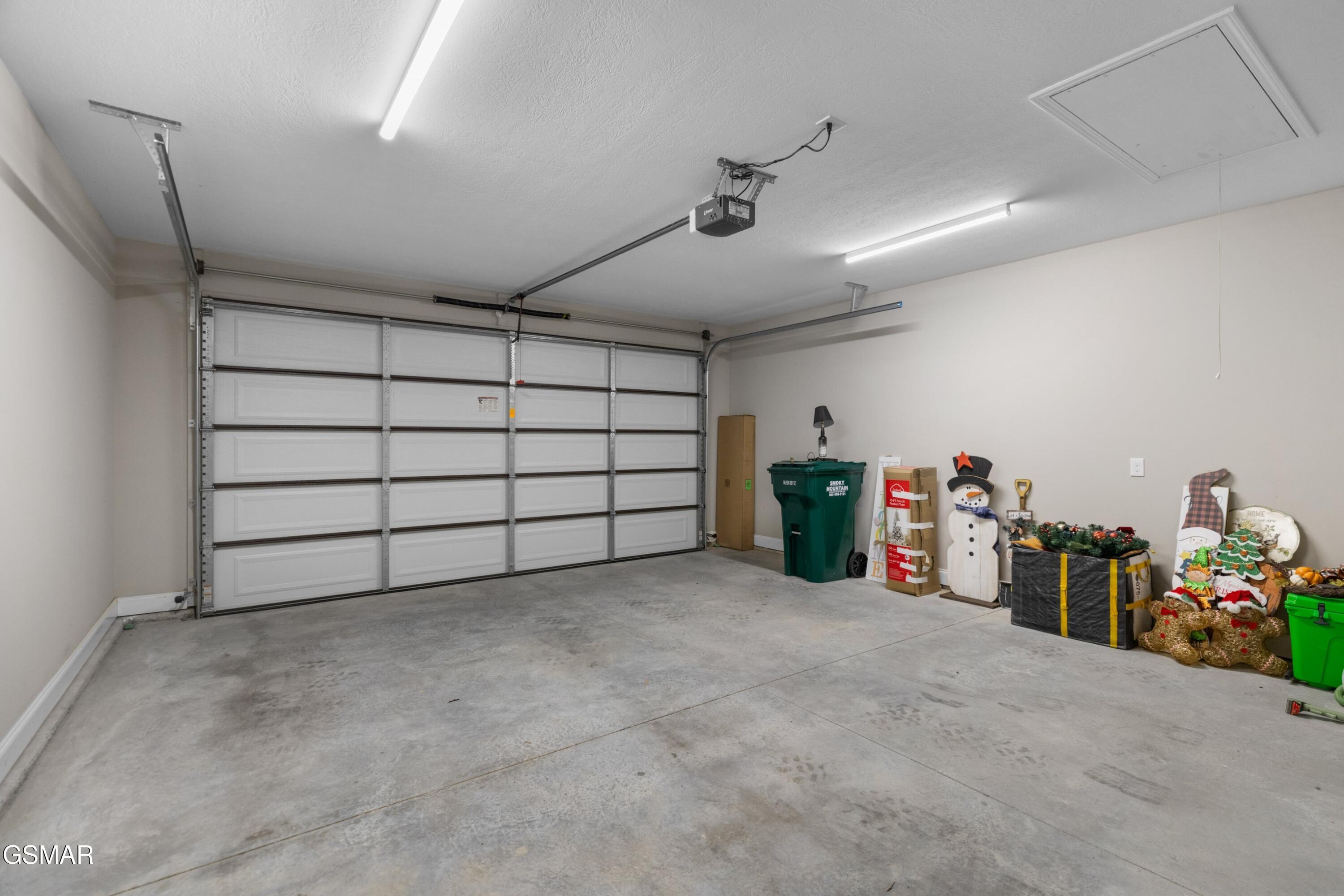 2221 Boulder Crest Lane Sevierville TN 37876
