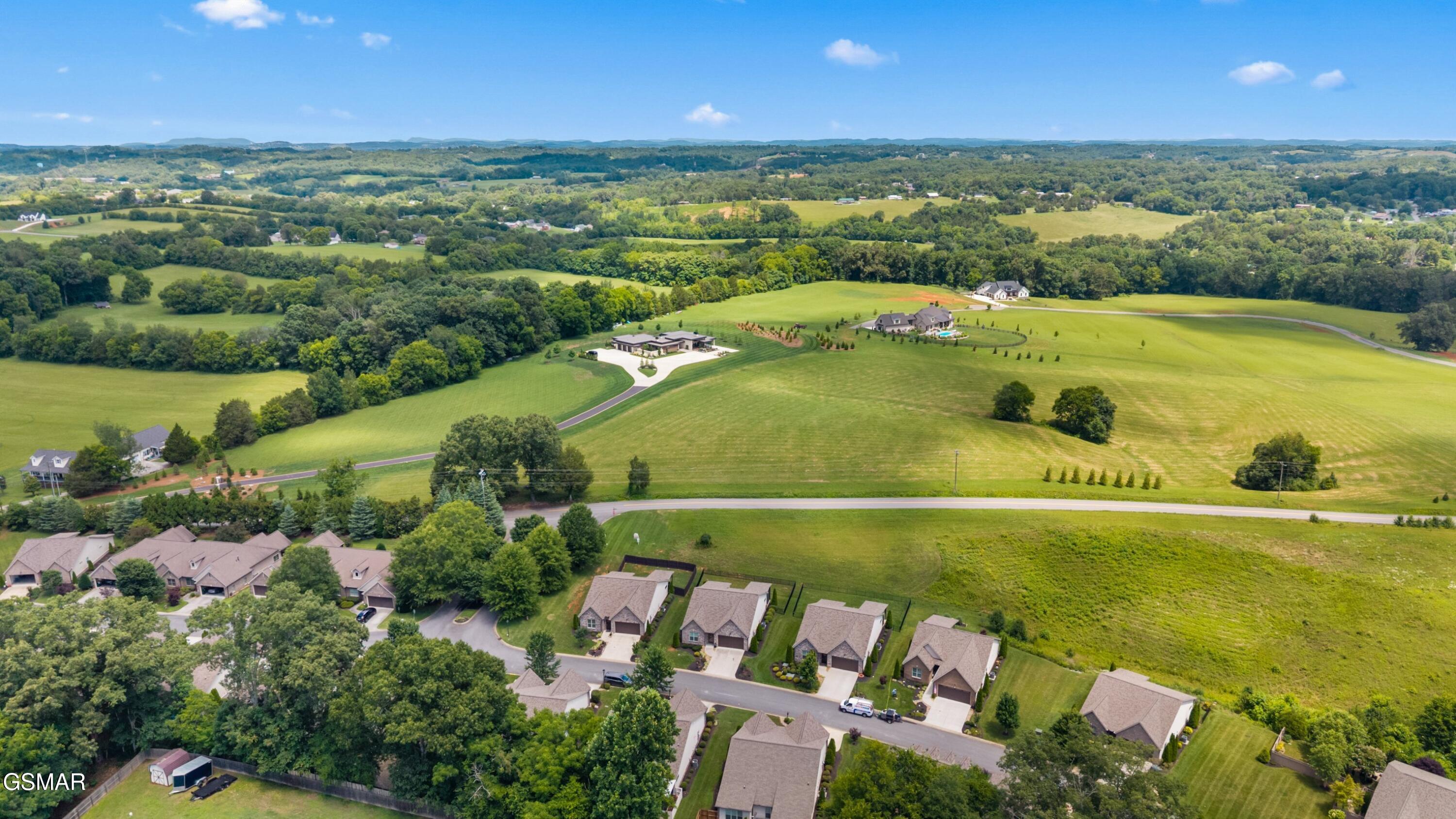 2221 Boulder Crest Lane Sevierville TN 37876