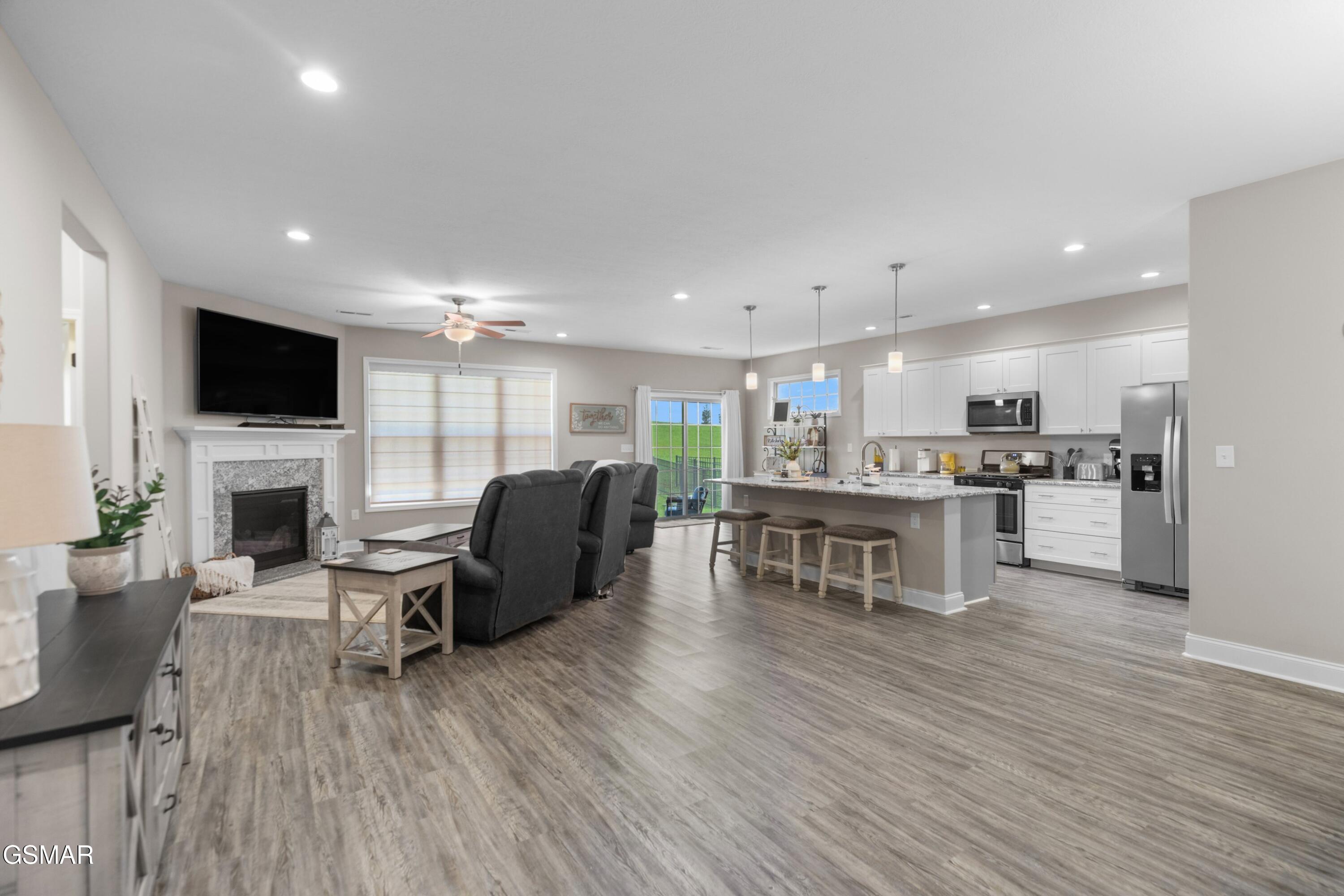2221 Boulder Crest Lane Sevierville TN 37876