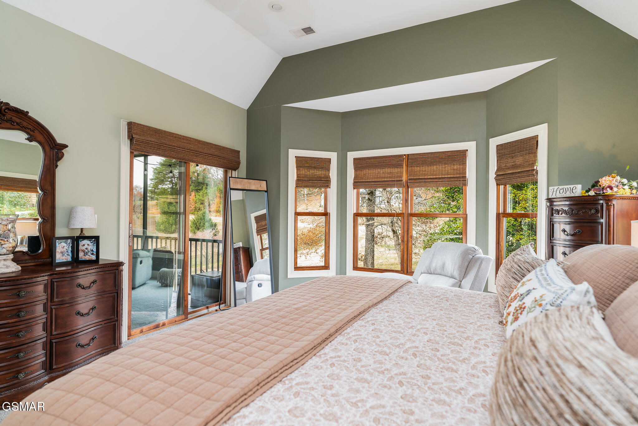 1511 Landmark Boulevard Boulevard Sevierville TN 37862