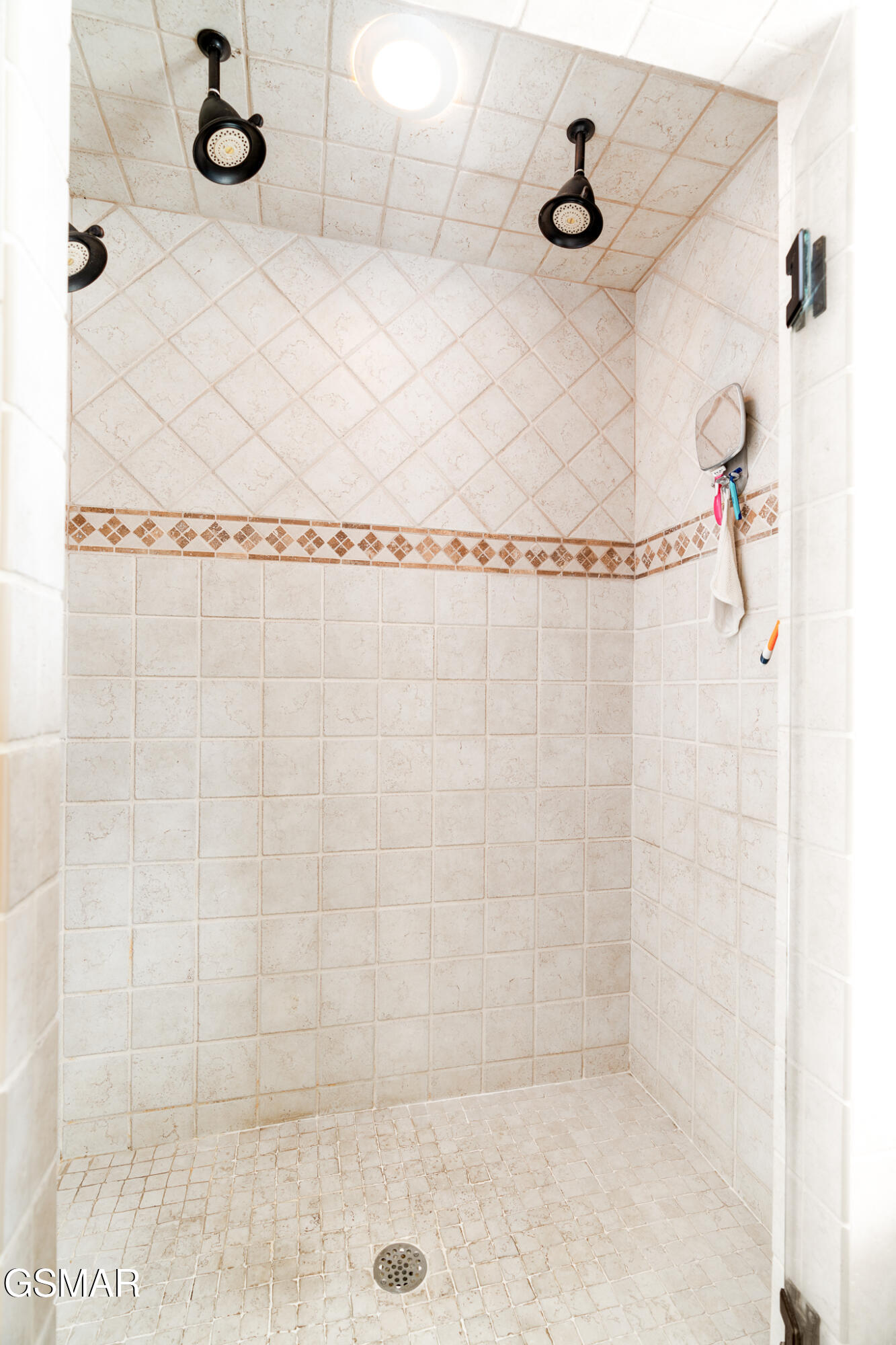 1511 Landmark Boulevard Boulevard Sevierville TN 37862