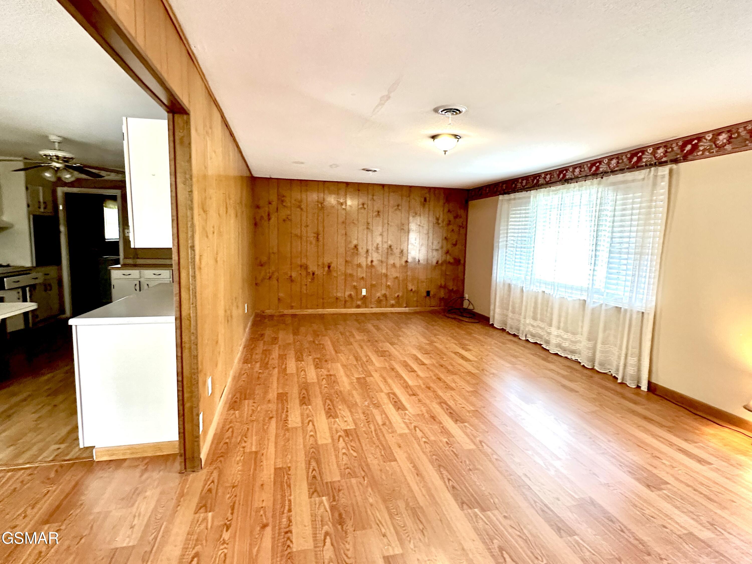 827 Murphy Drive Road Sevierville TN 37862