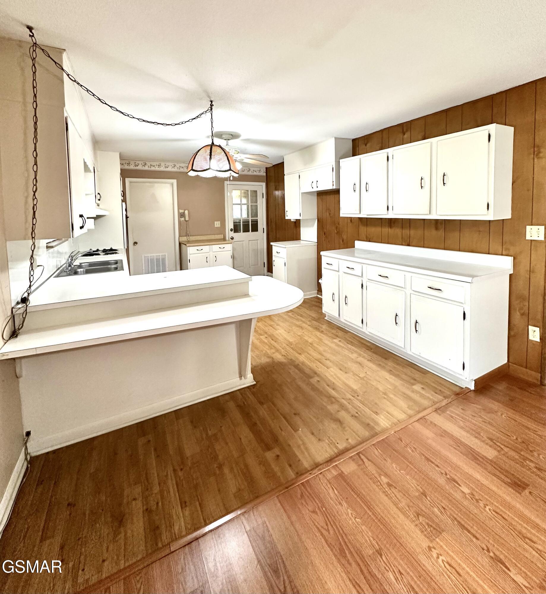 827 Murphy Drive Road Sevierville TN 37862