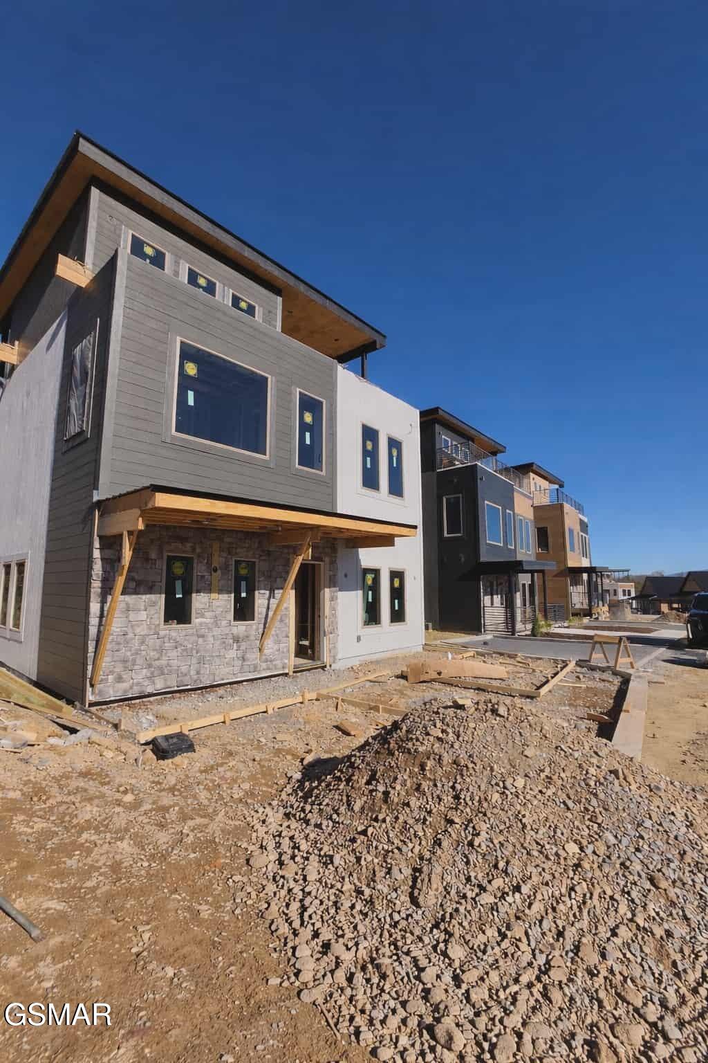 2911 Tipi Way Pigeon Forge TN 37863