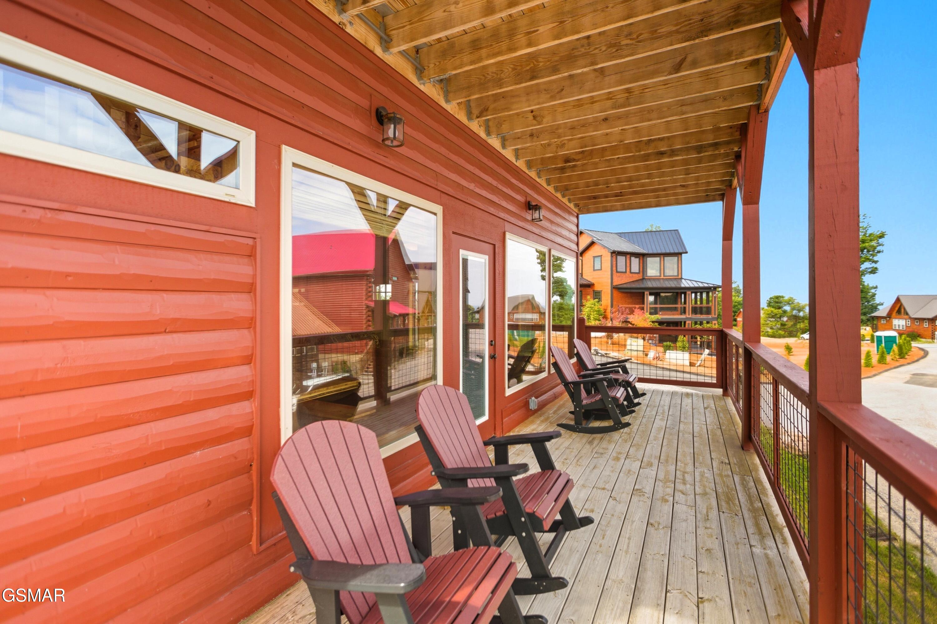 2042 Starr Crest Drive Sevierville TN 37876