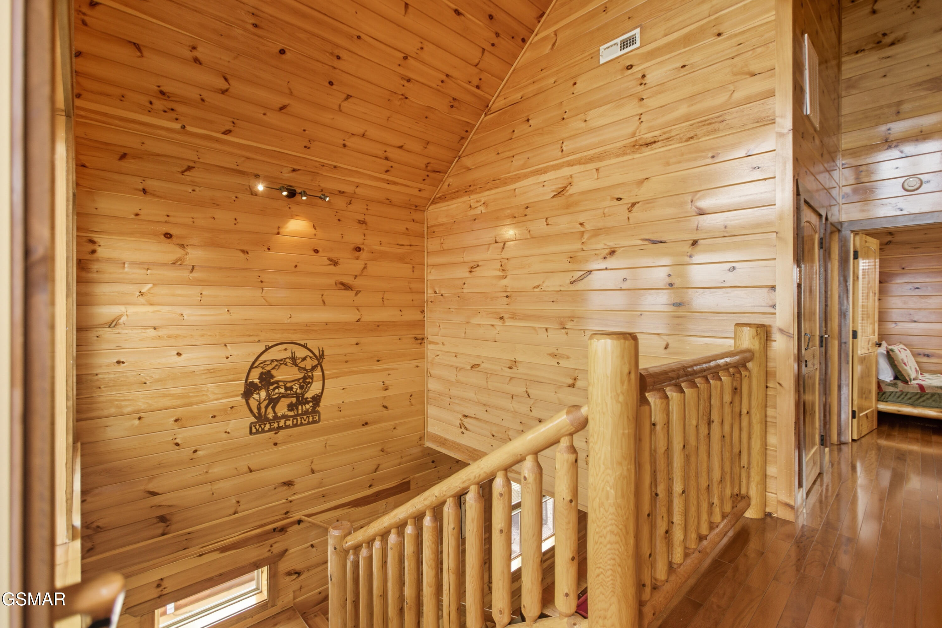 2042 Starr Crest Drive Sevierville TN 37876