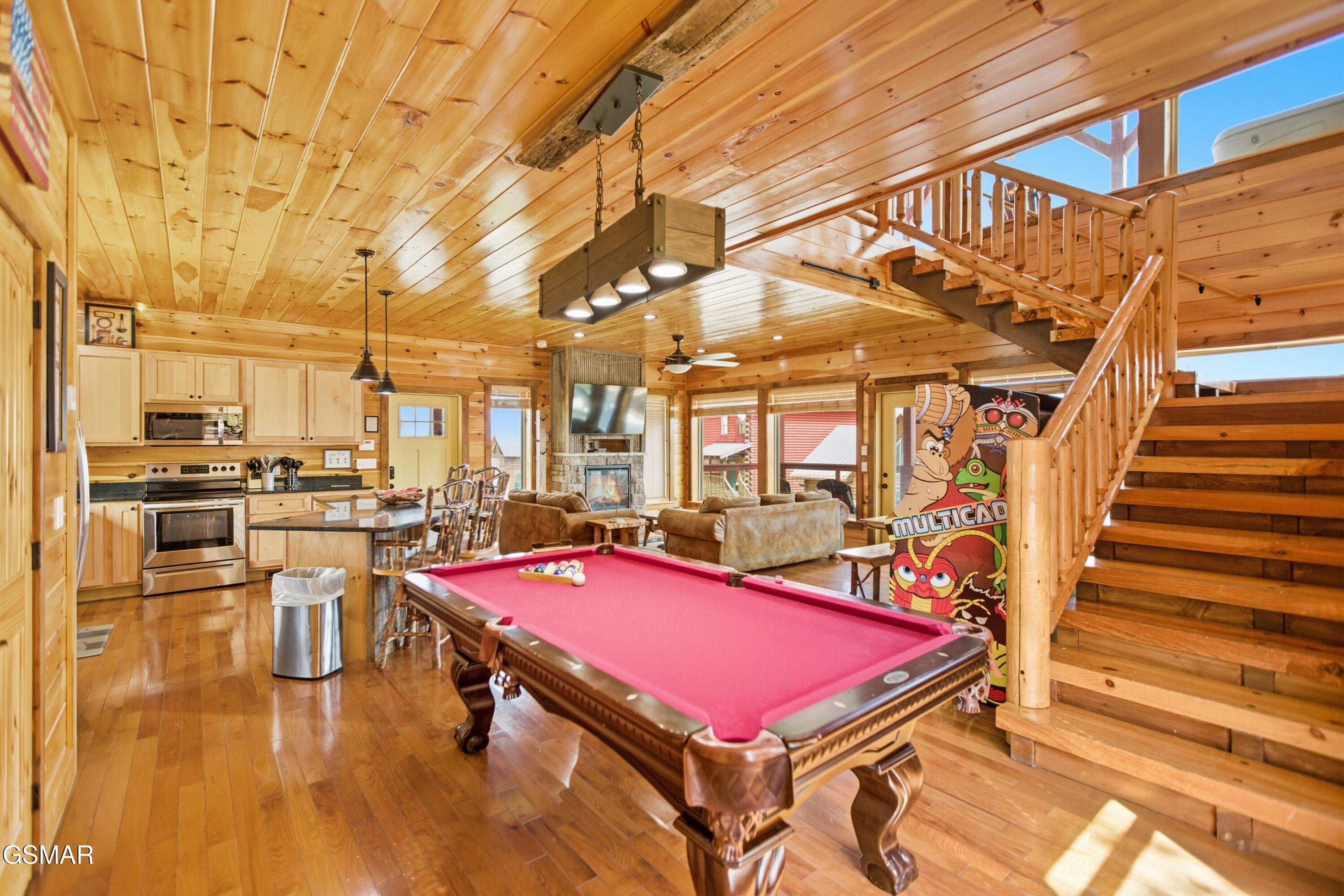 2042 Starr Crest Drive Sevierville TN 37876