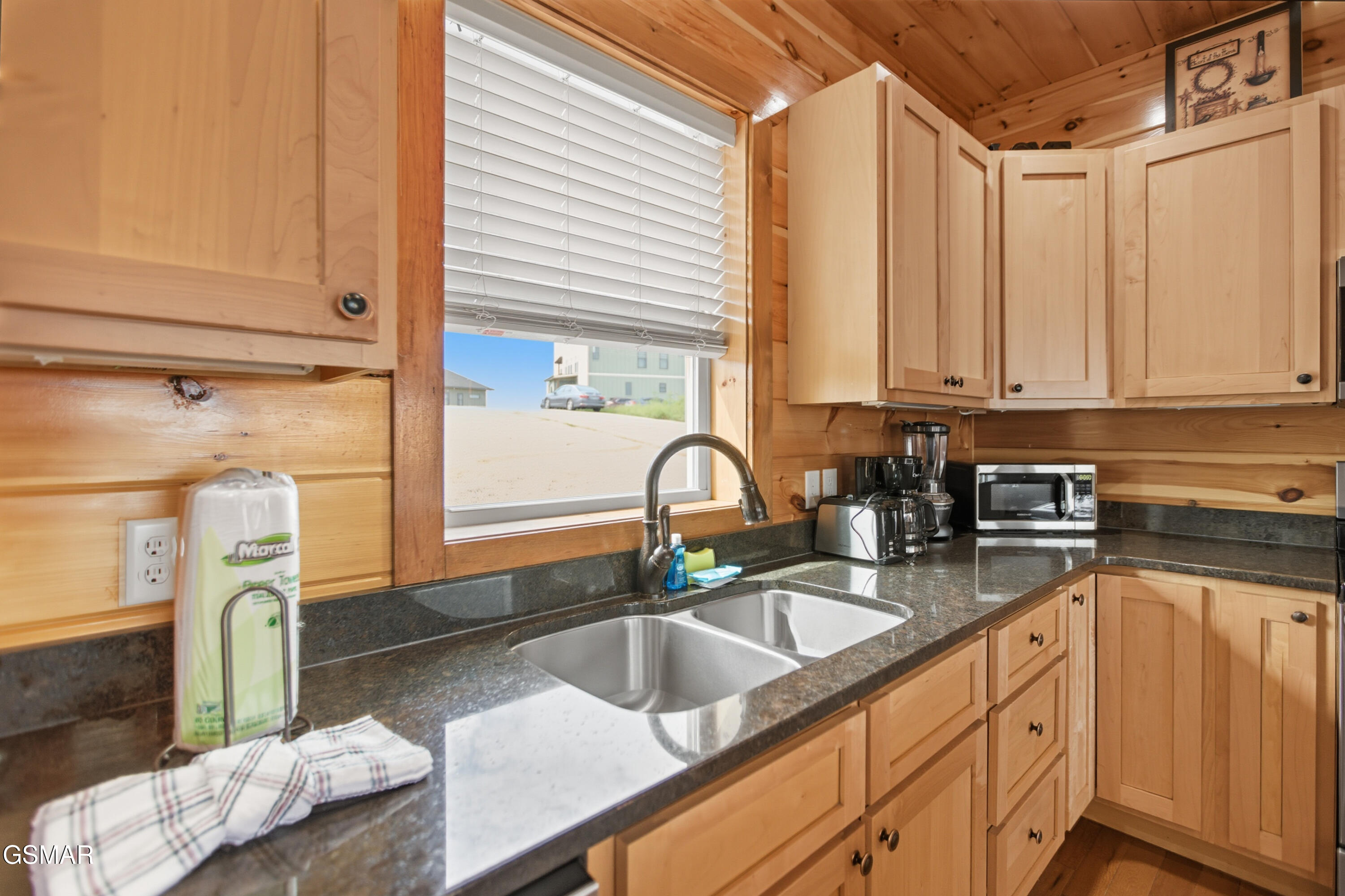 2042 Starr Crest Drive Sevierville TN 37876