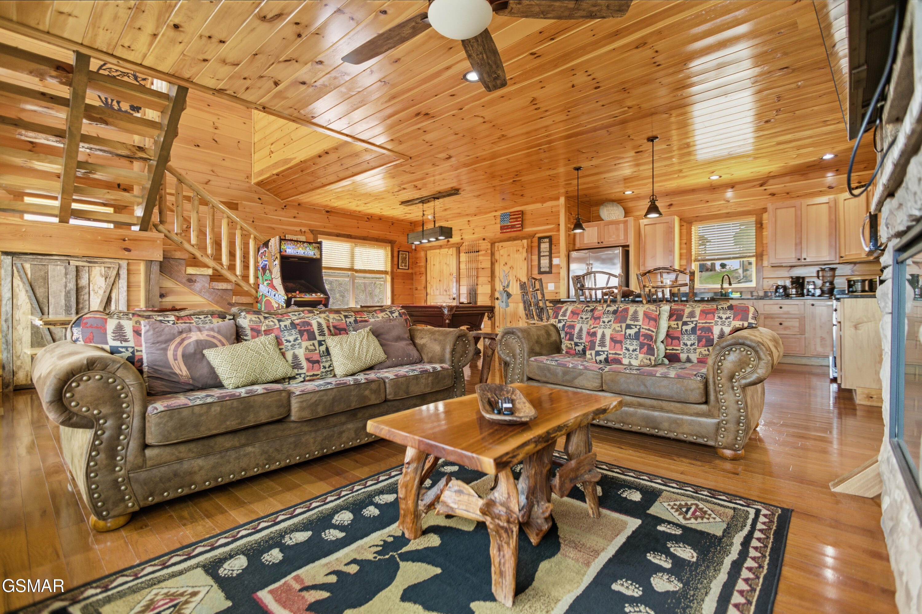 2042 Starr Crest Drive Sevierville TN 37876