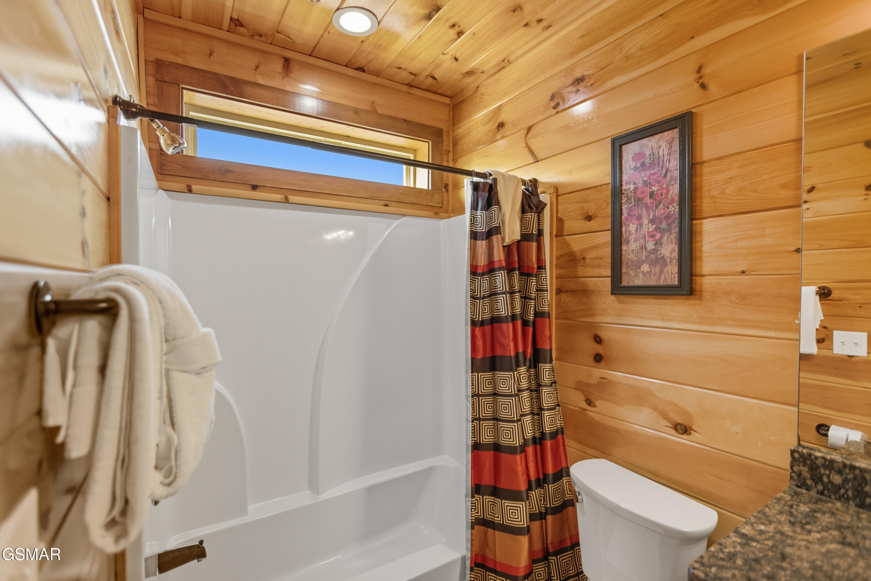 2042 Starr Crest Drive Sevierville TN 37876