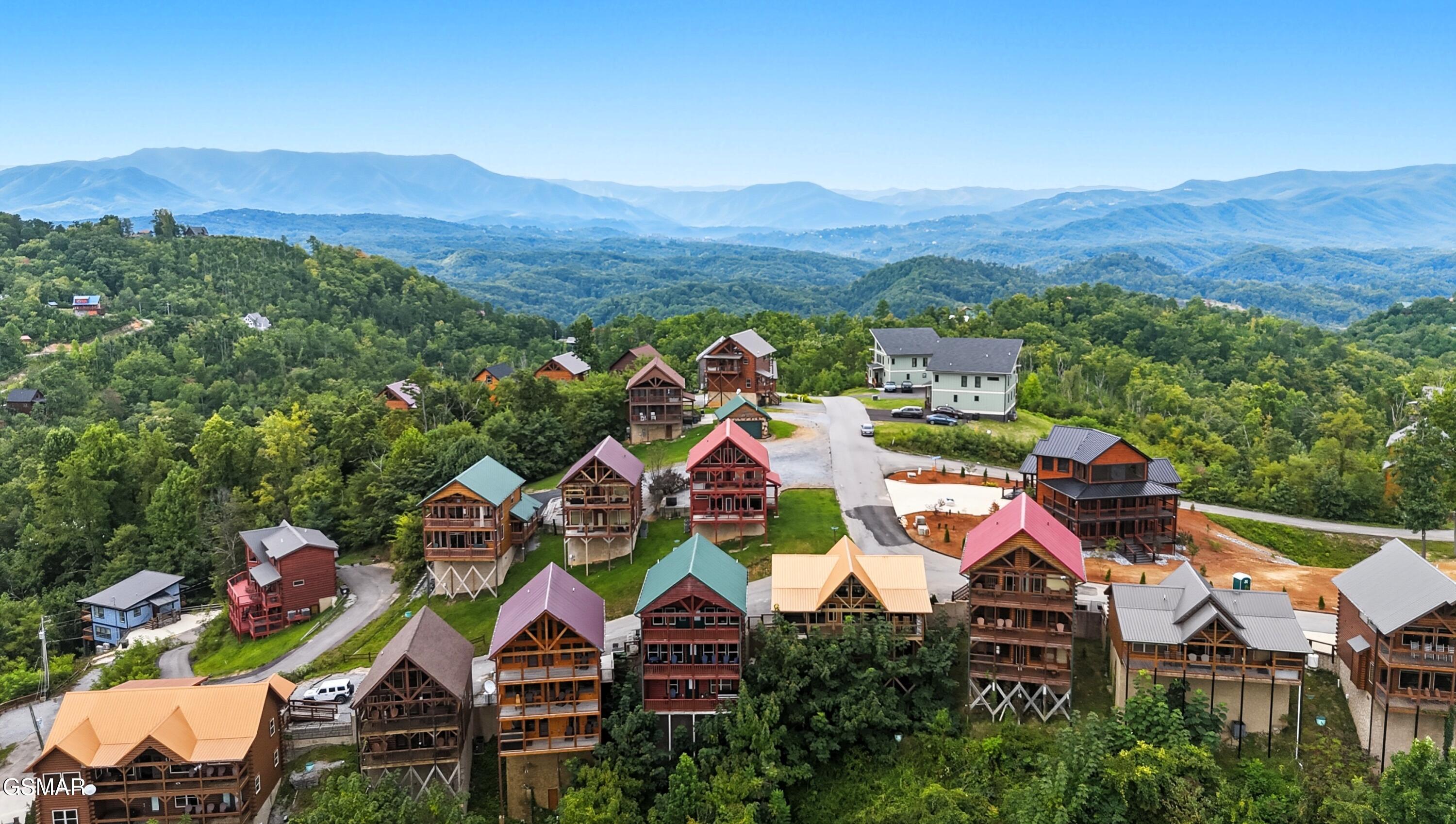 2042 Starr Crest Drive Sevierville TN 37876