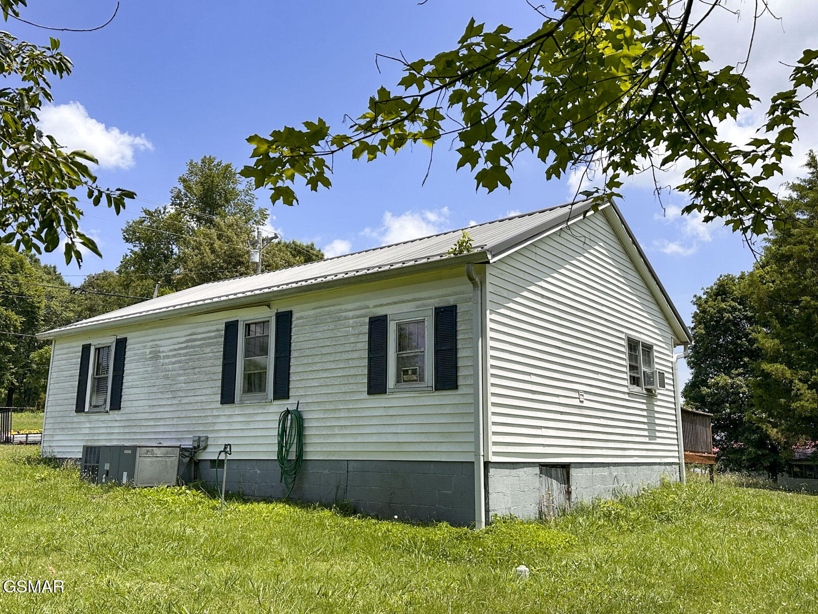 2105 Walnut Street White Pine TN 37890