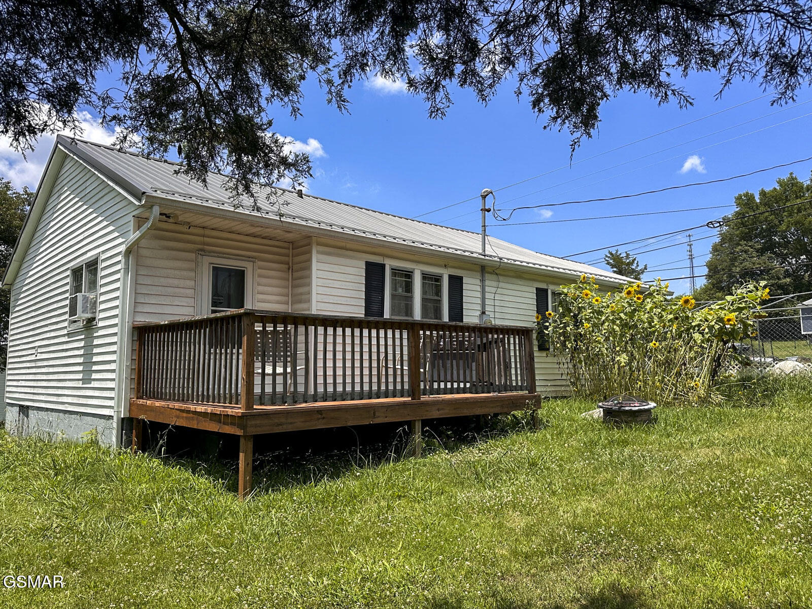 2105 Walnut Street White Pine TN 37890