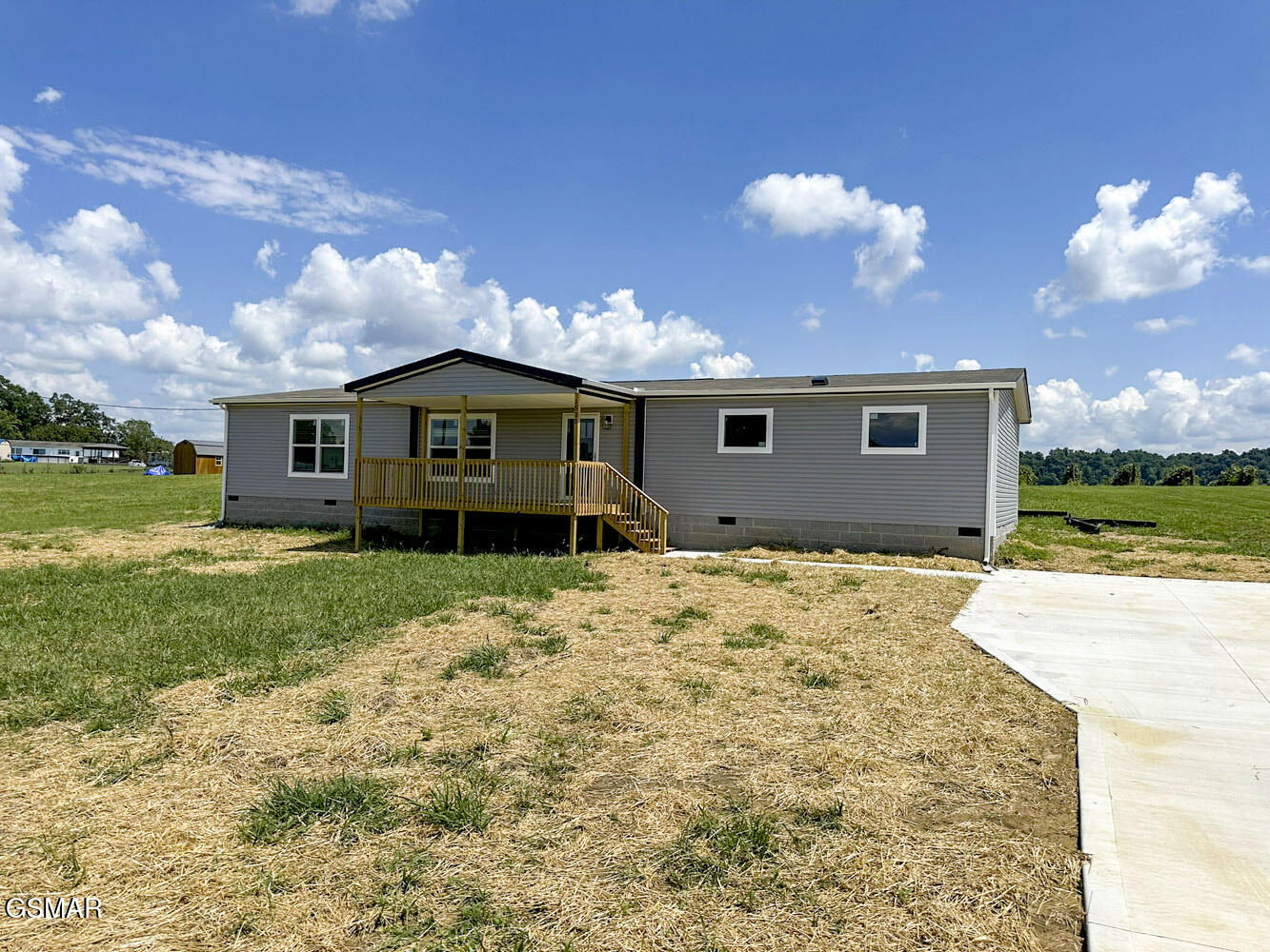 1515 River Path Morristown TN 37813