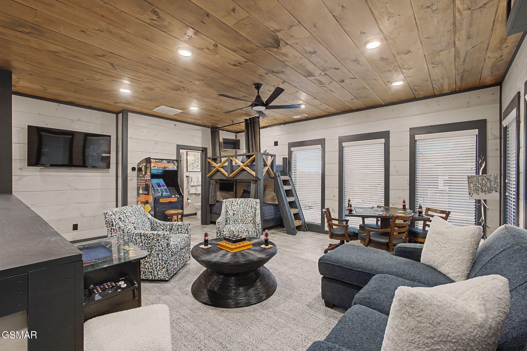 315 Rambling Creek Way Sevierville TN 37862