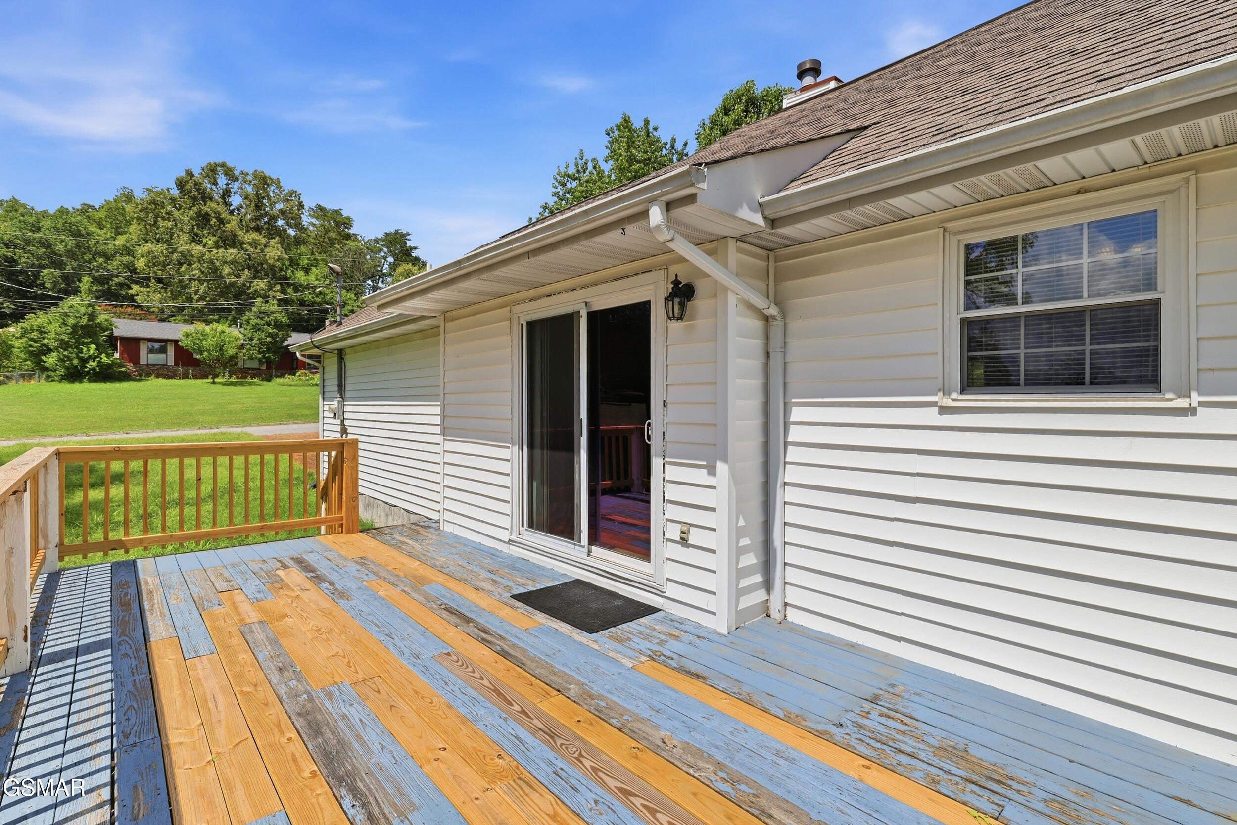 1305 Amber Lane Sevierville TN 37862