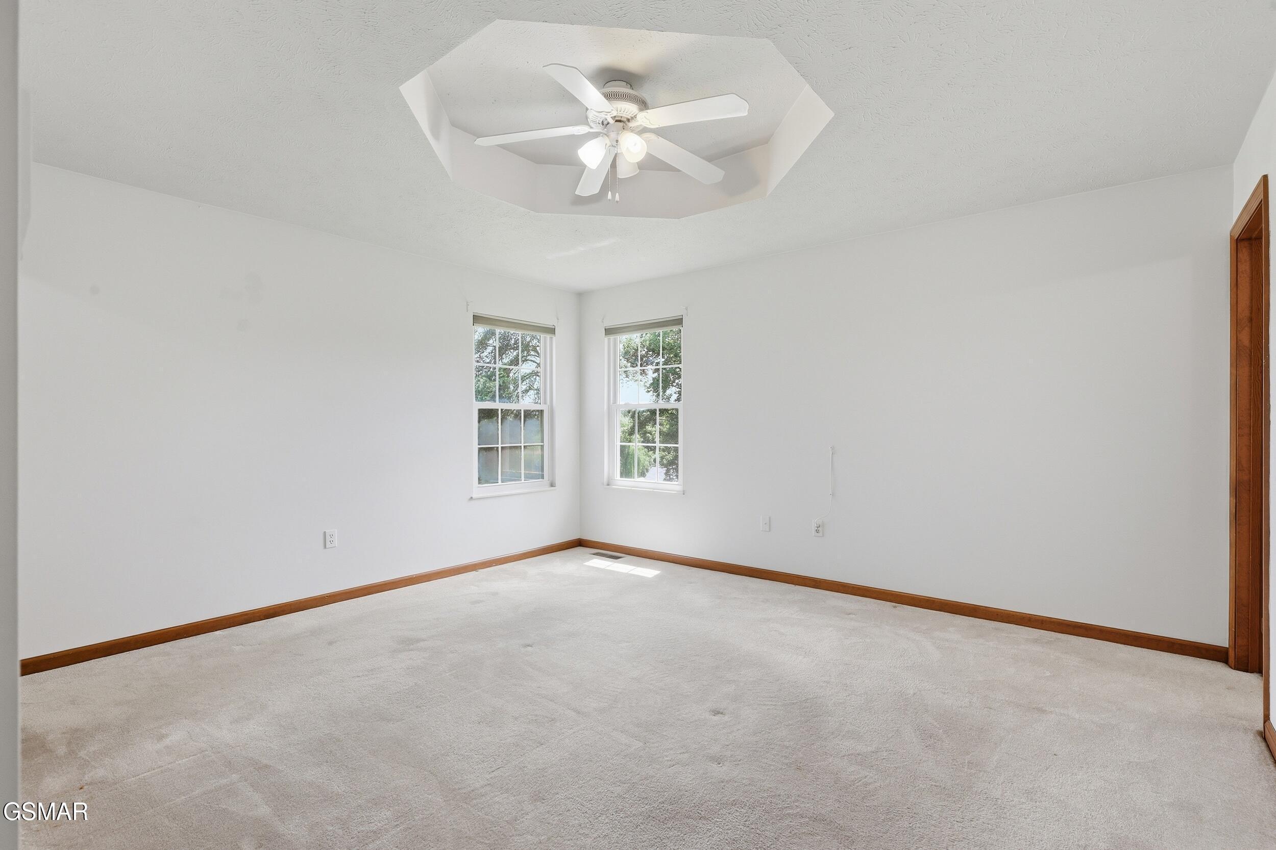 1305 Amber Lane Sevierville TN 37862