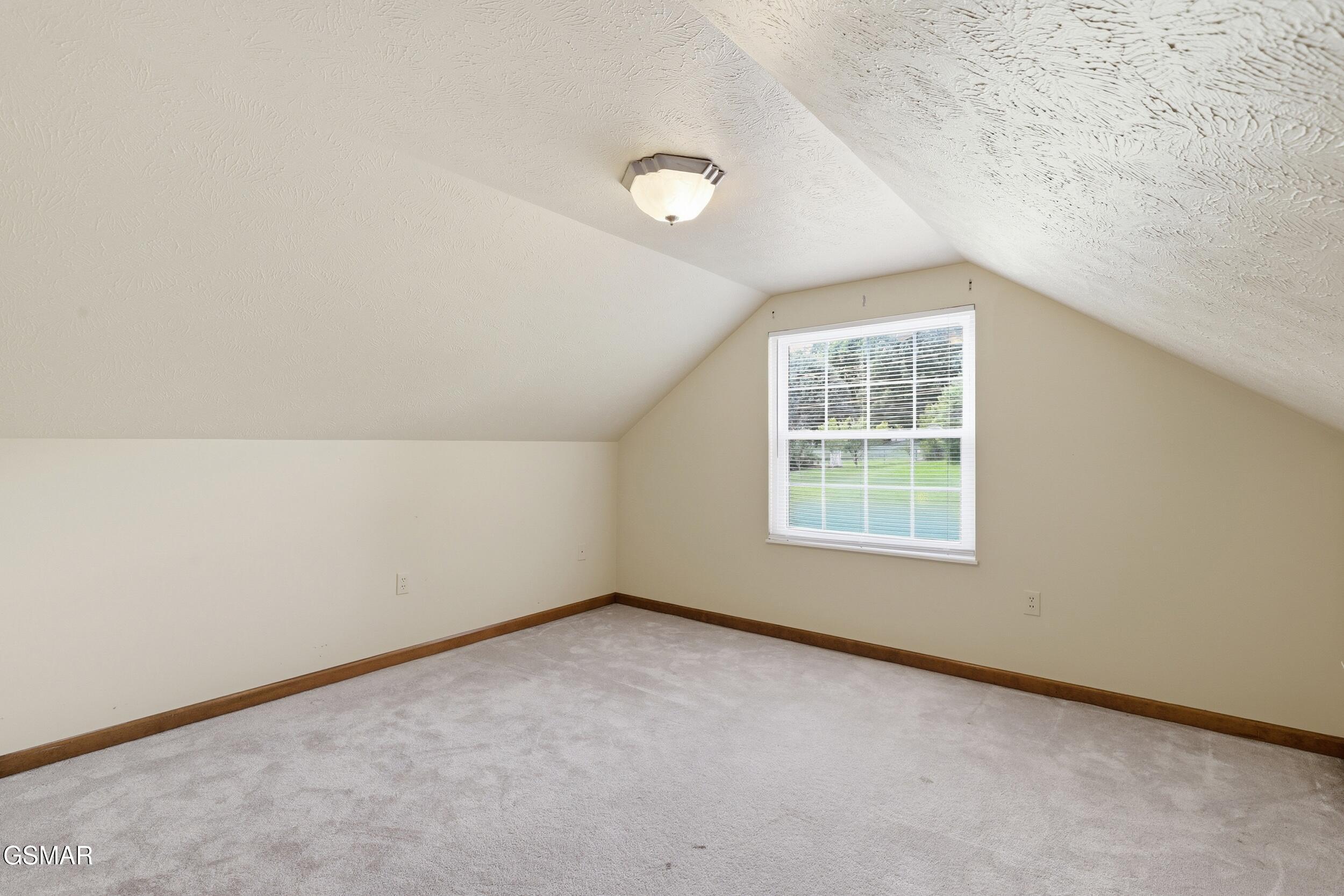 1305 Amber Lane Sevierville TN 37862