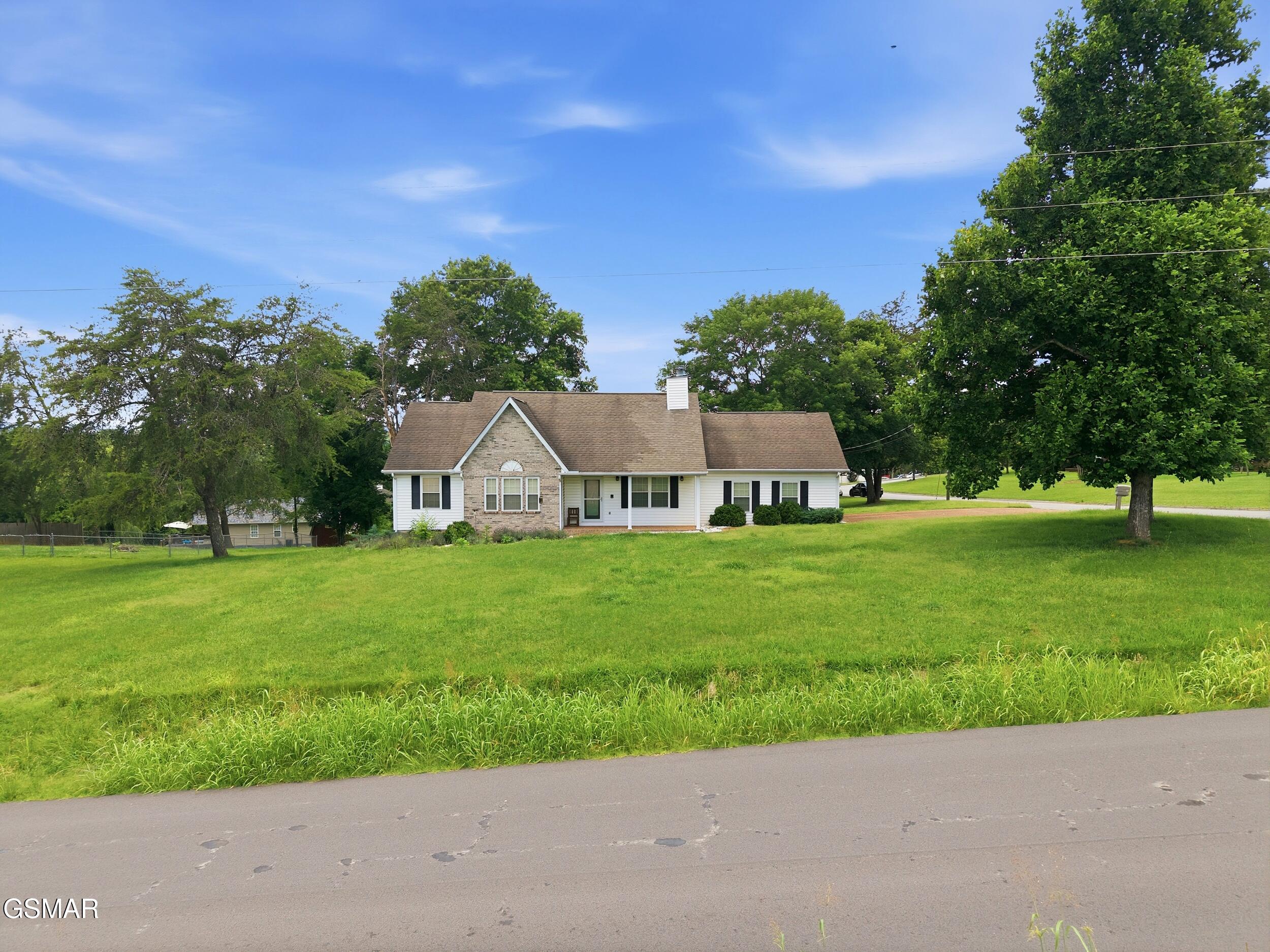 1305 Amber Lane Sevierville TN 37862