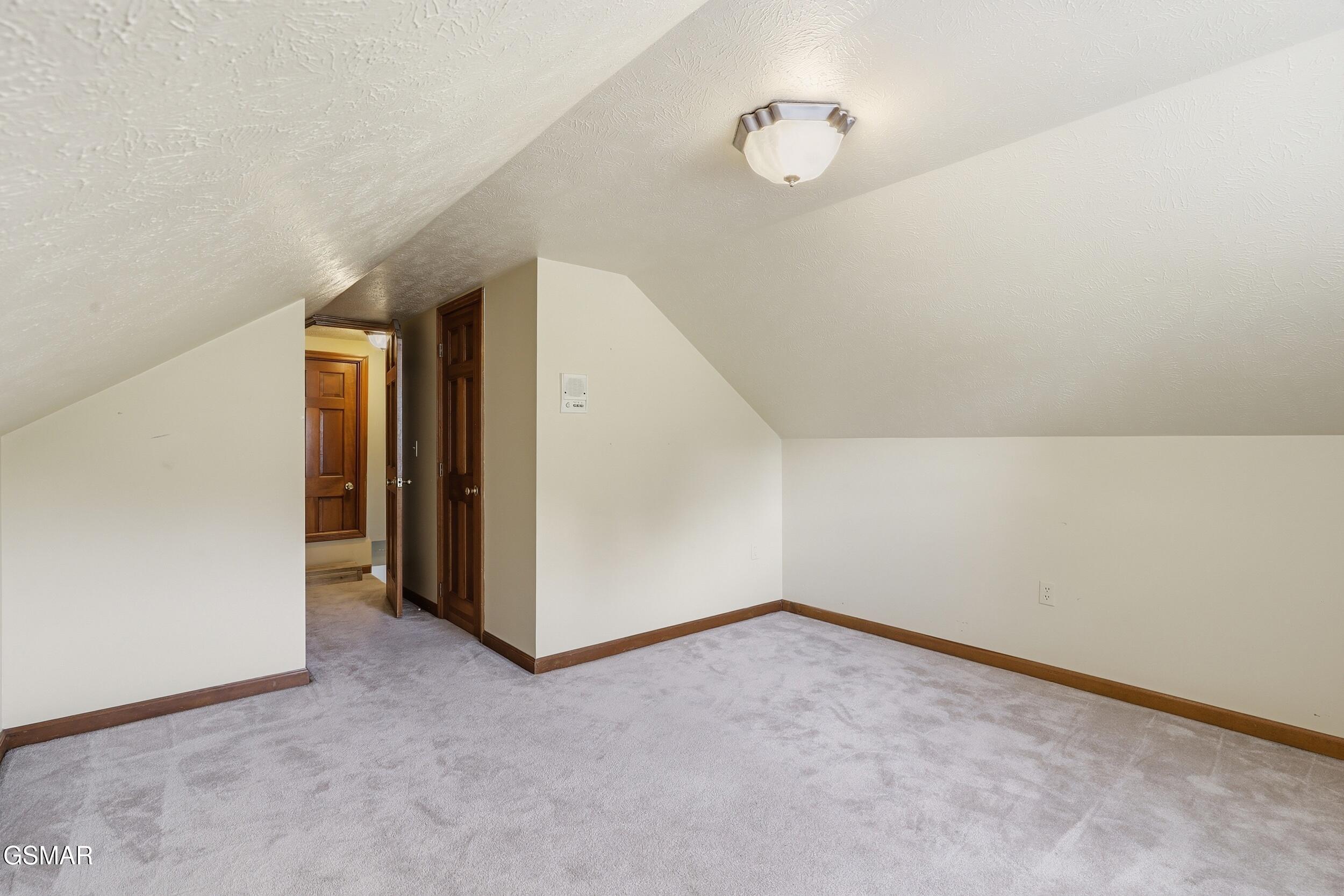 1305 Amber Lane Sevierville TN 37862