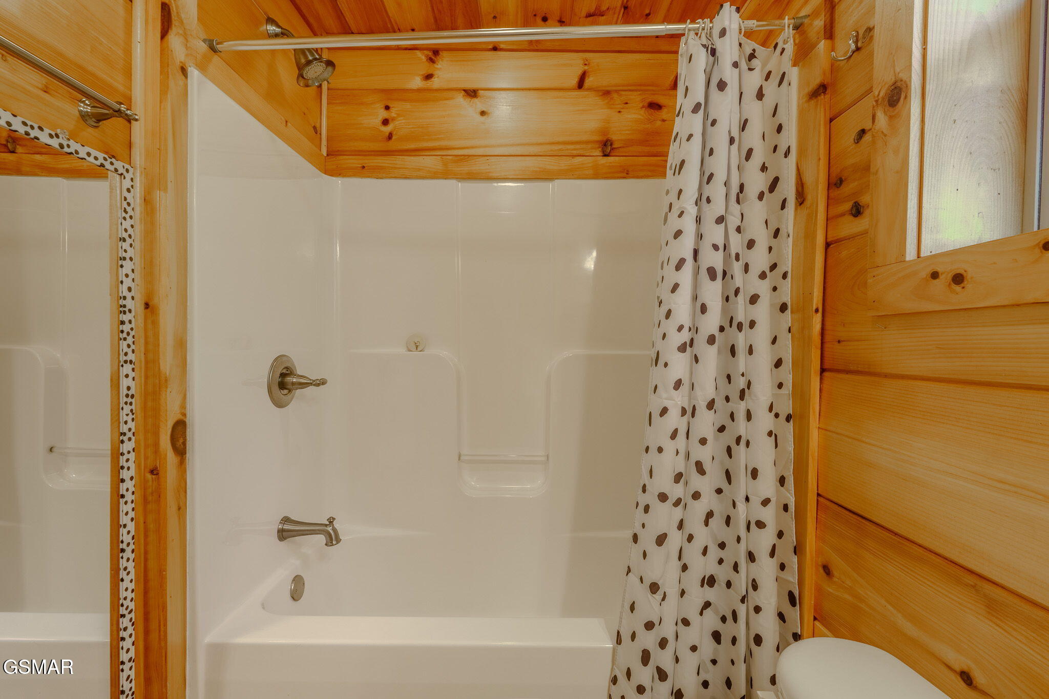 9703 Heiskell Road Heiskell TN 37754